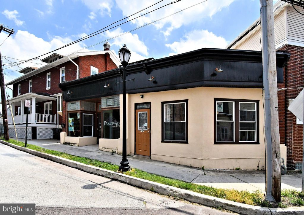 Photo of 142 Railroad Street, PHOENIXVILLE, PA 19460 (MLS # PACT2103116)