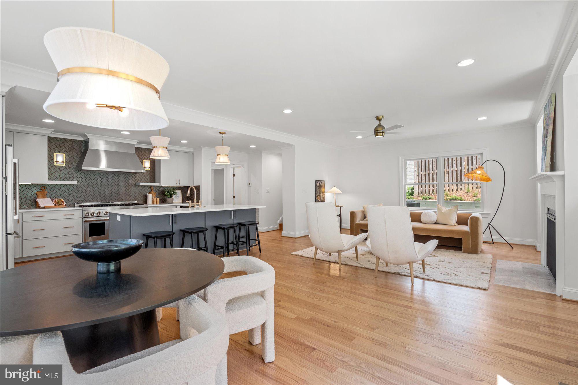 BEVERLEY HILLS - Residential