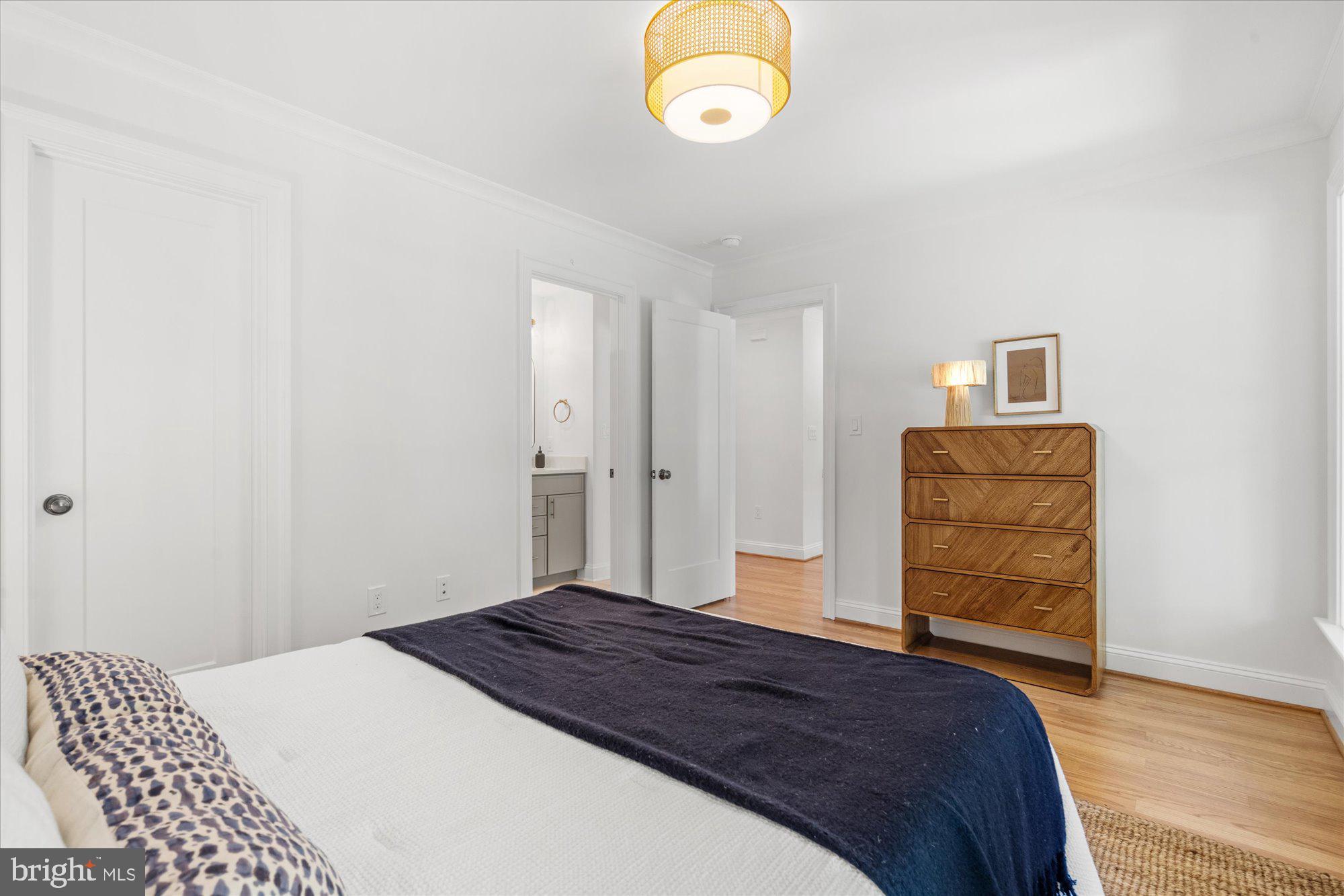 BEVERLEY HILLS - Residential