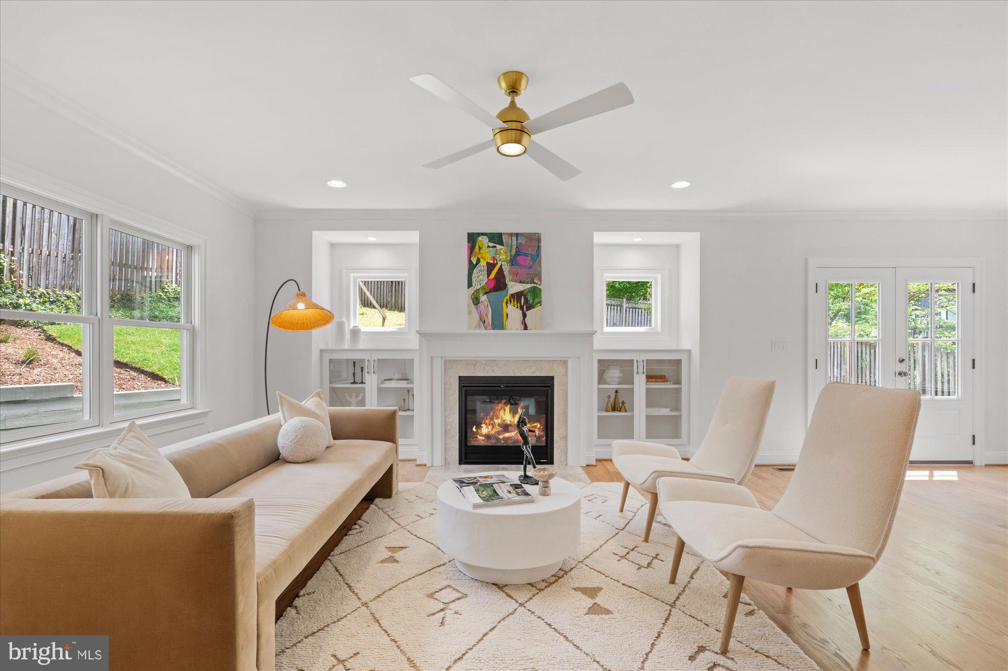 BEVERLEY HILLS - Residential