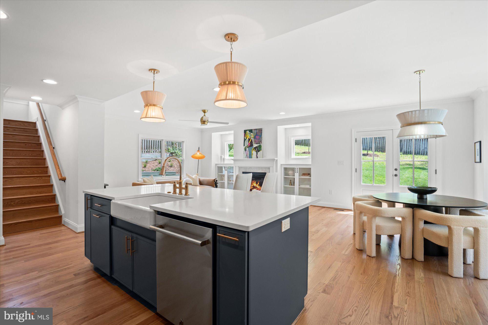 BEVERLEY HILLS - Residential