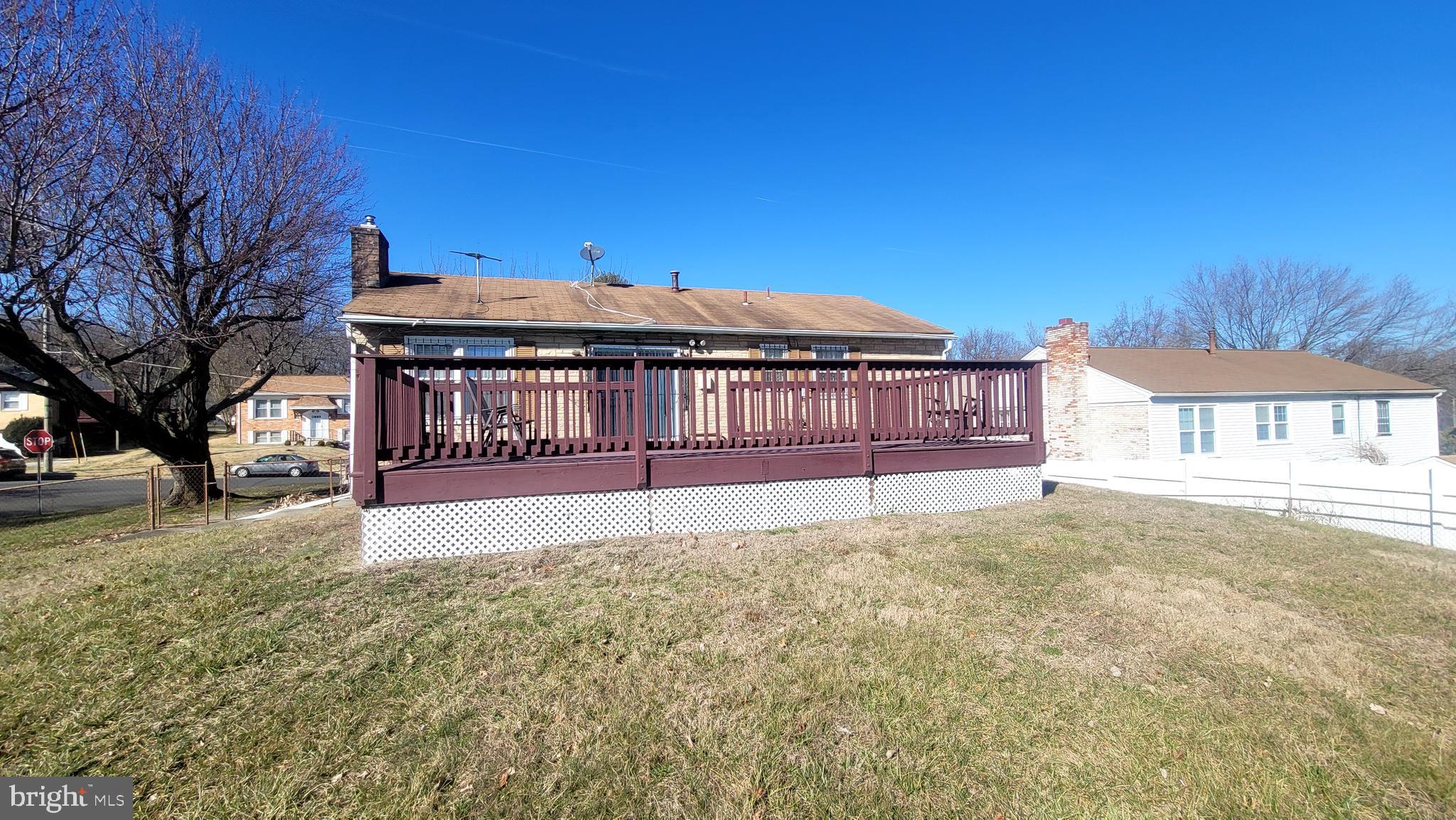 ROBLEE ACRES - Residential