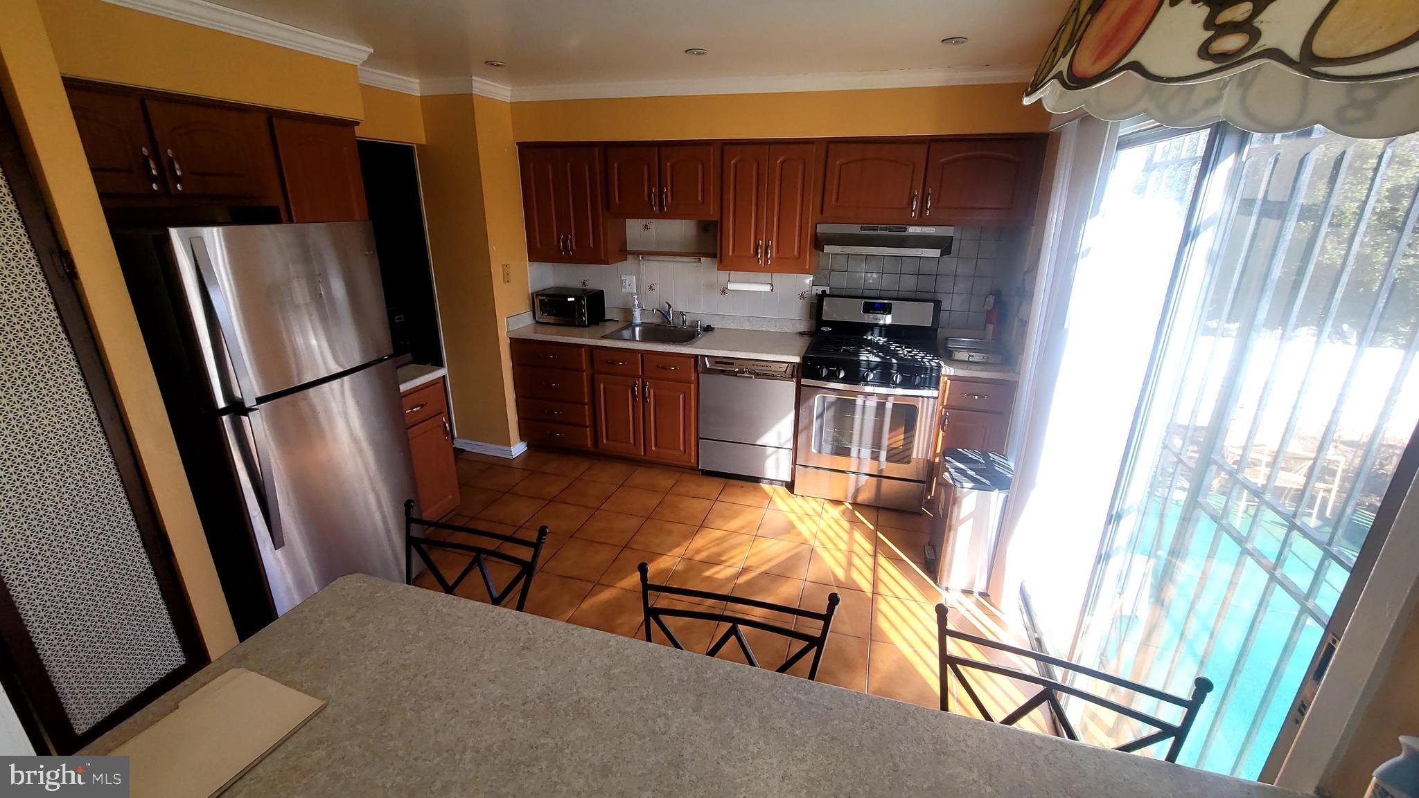 ROBLEE ACRES - Residential