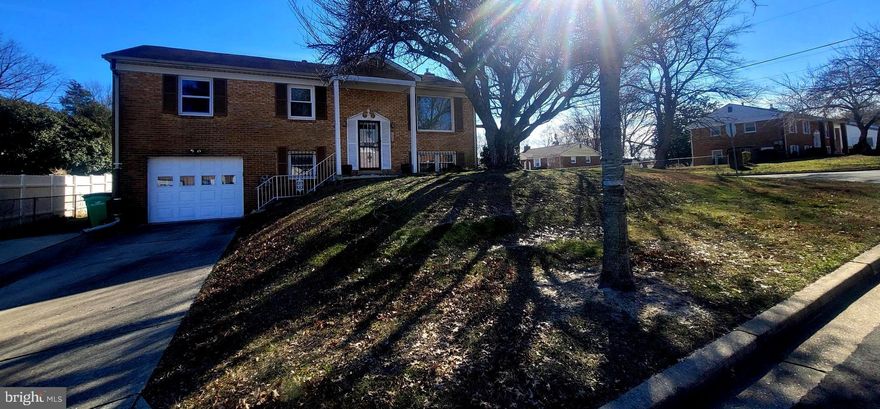 They say Home Is Where Memories are made - Welcome Home!!! A Must-See Home in The Sort After Roblee Community of Upper Marlboro MD - This 4 Bd 3 Ba needs a little TLC, but when you enter this home, you will feel the warmth. of Home.   Oh wait! One more thing - don't forget to check out the back yard so much yard space this corner lot offers -A must see when thinking of fun and entertainment you can have this summer- Contact Your Agent Right Away You Don't Want To Miss This One!!!!!! Offer Deadline Monday @ 6pm