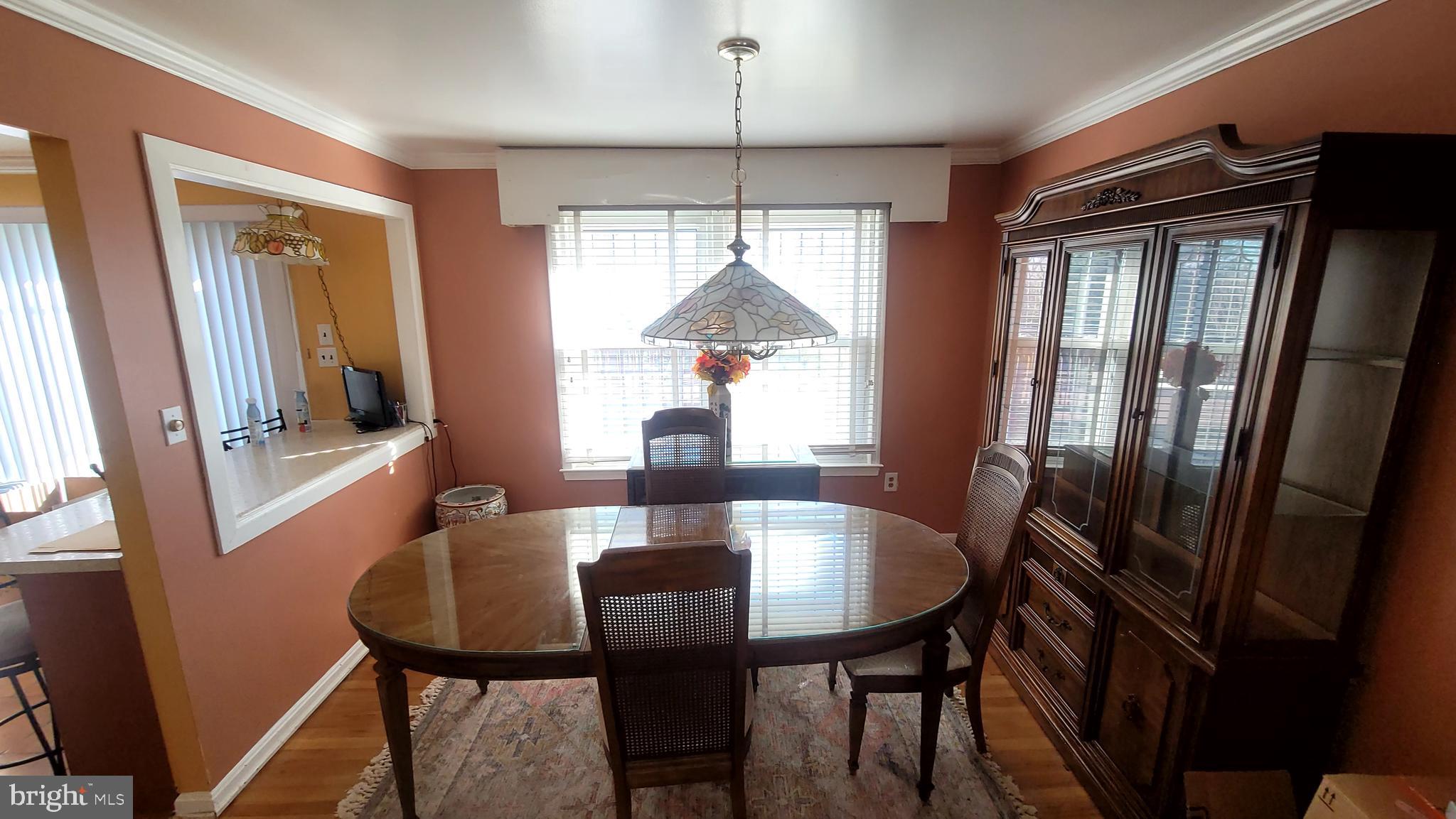 ROBLEE ACRES - Residential