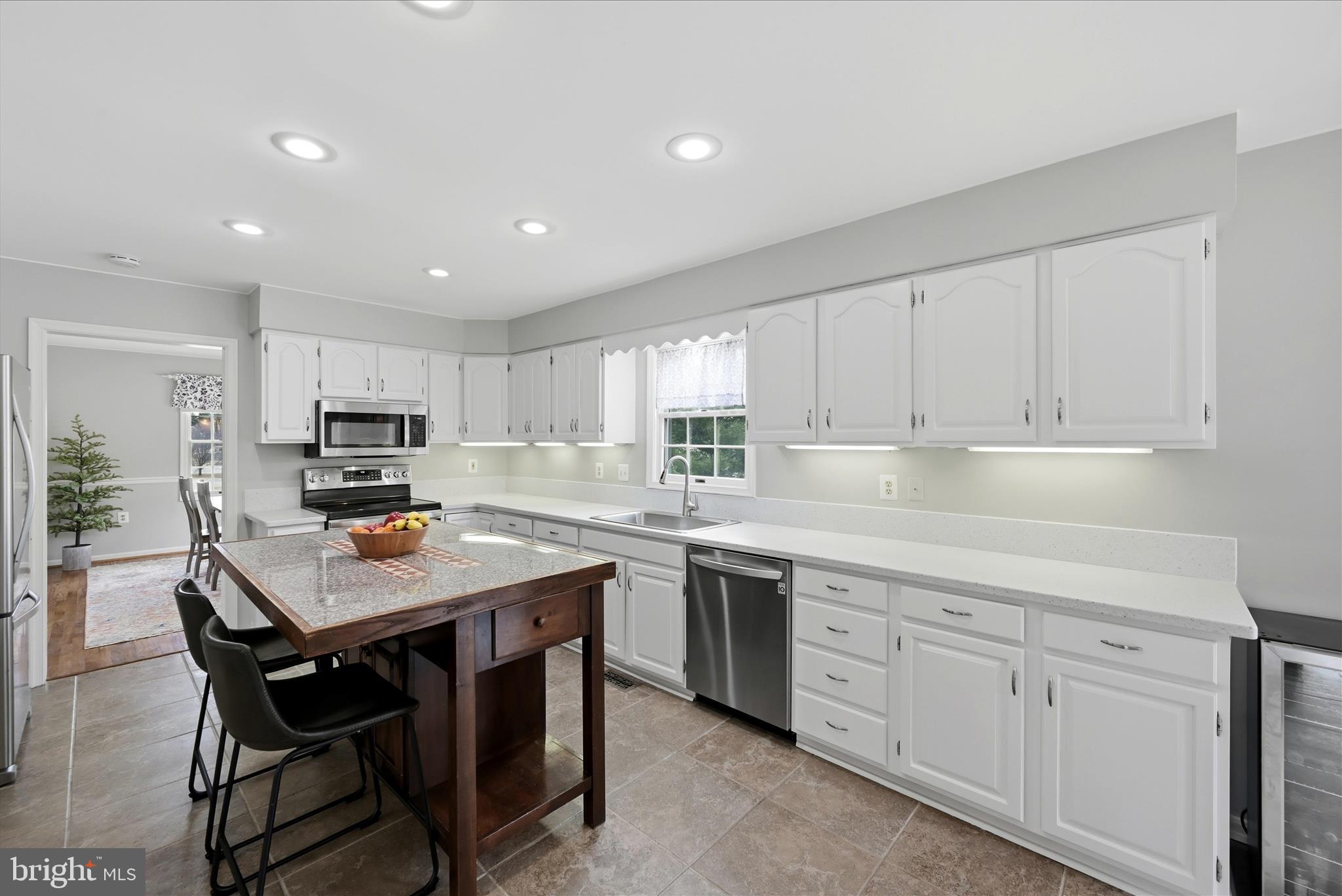 CLOVERDALE HEIGHTS - Residential