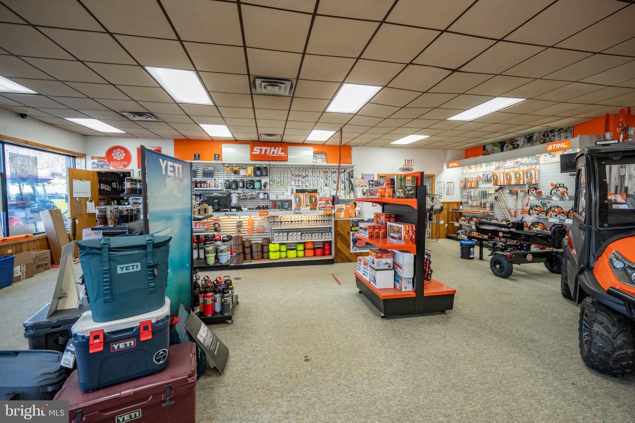 GARRETT HIGHWAY - Commercial Sale