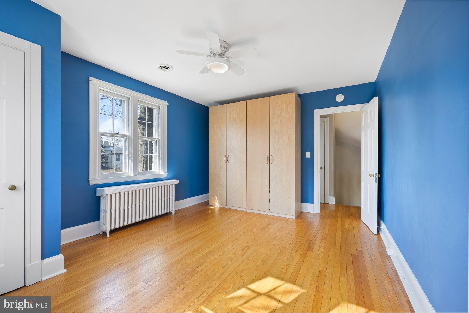 ROLAND PARK - Residential