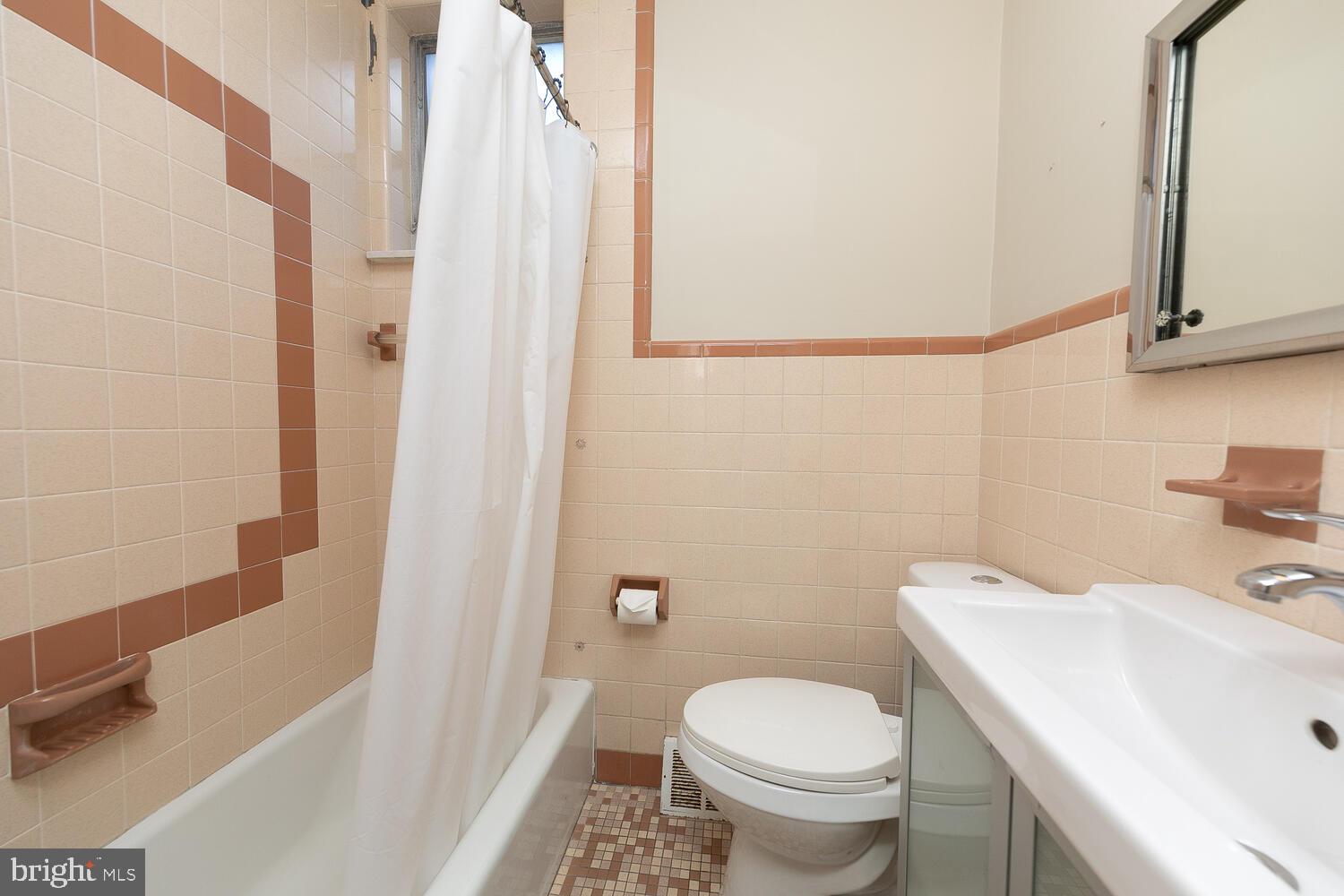 NEWBOLD - Residential Lease