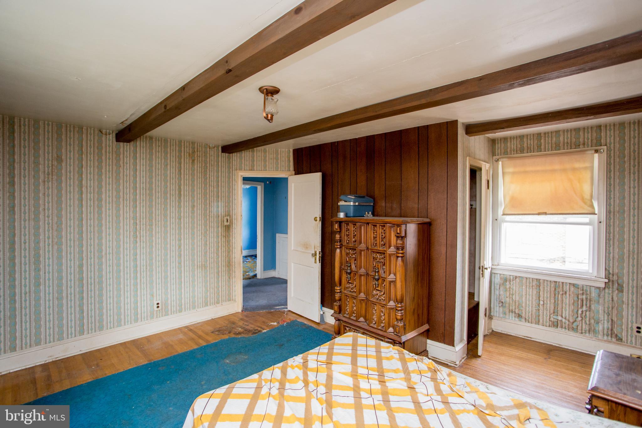 MAYFAIR (EAST) - Residential