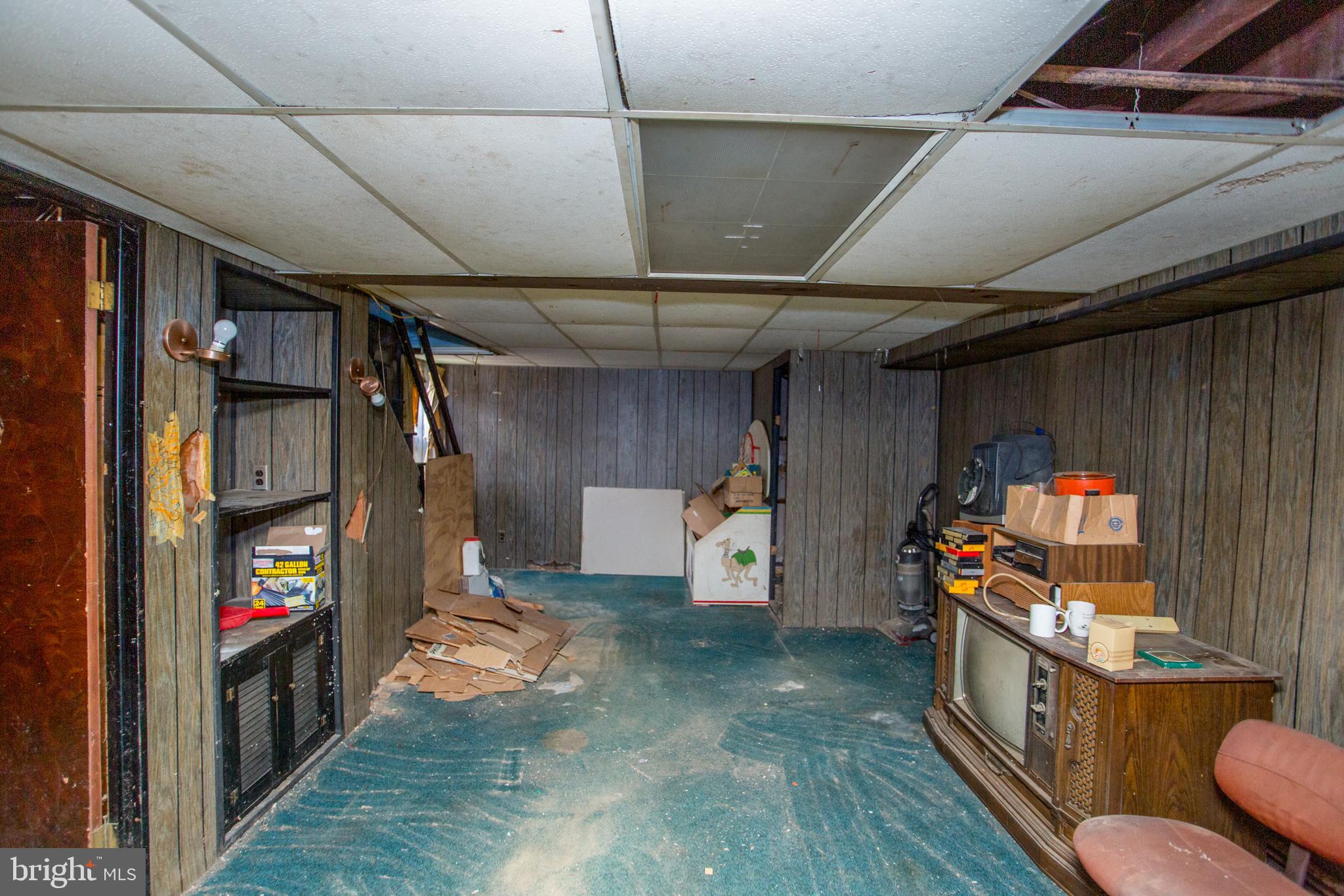 MAYFAIR (EAST) - Residential