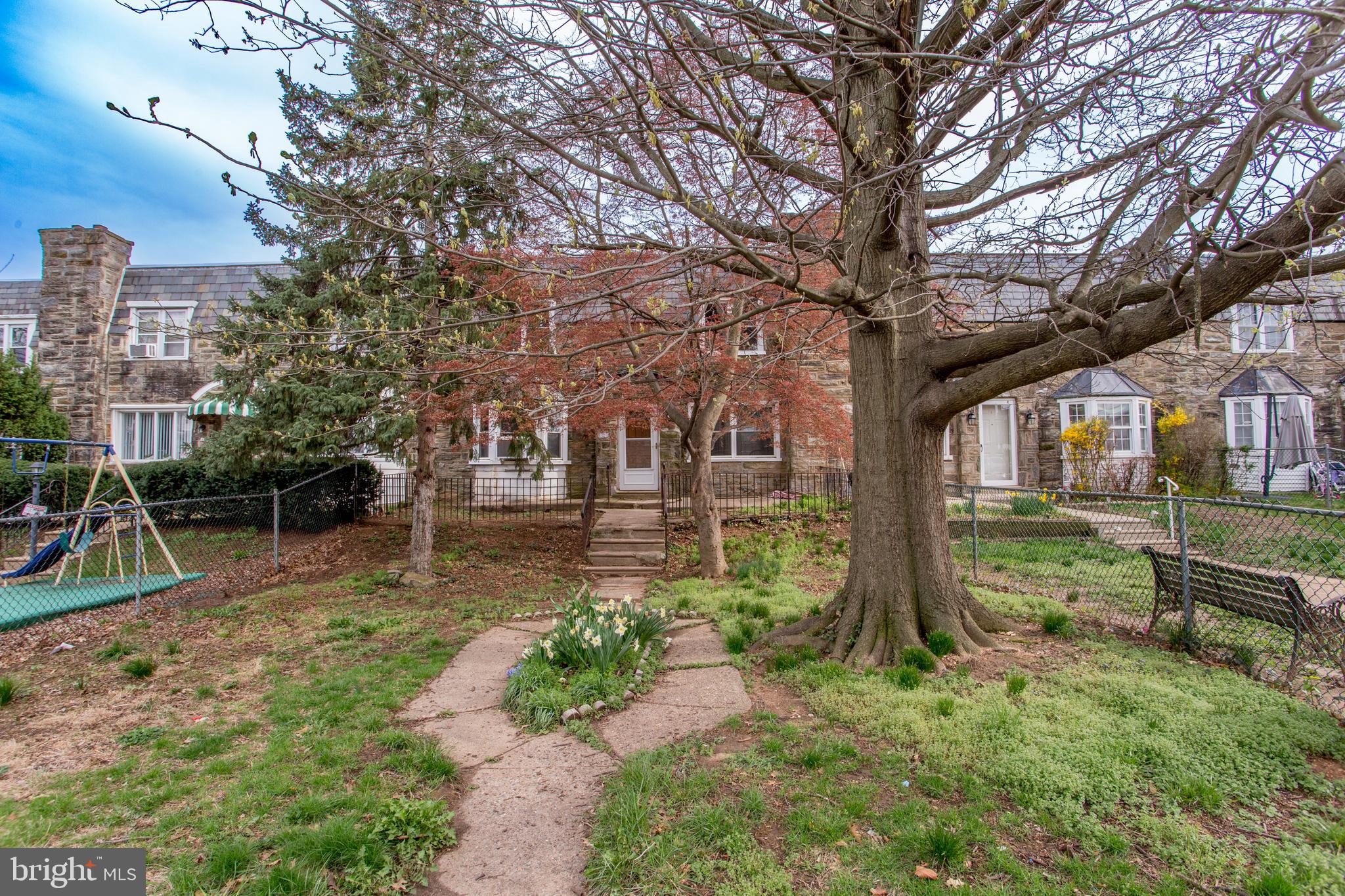 MAYFAIR (EAST) - Residential