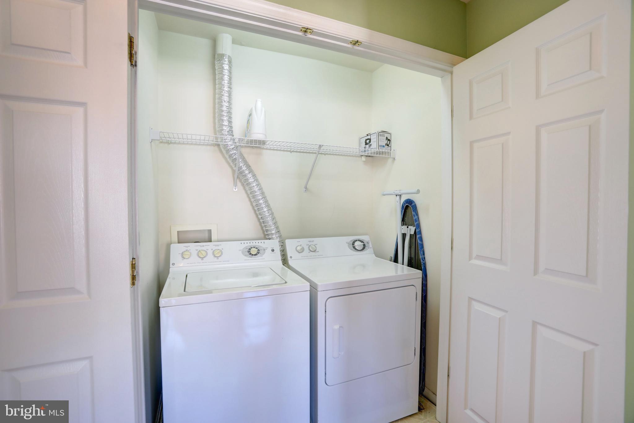 ROCKLAND VILLAGE - Residential