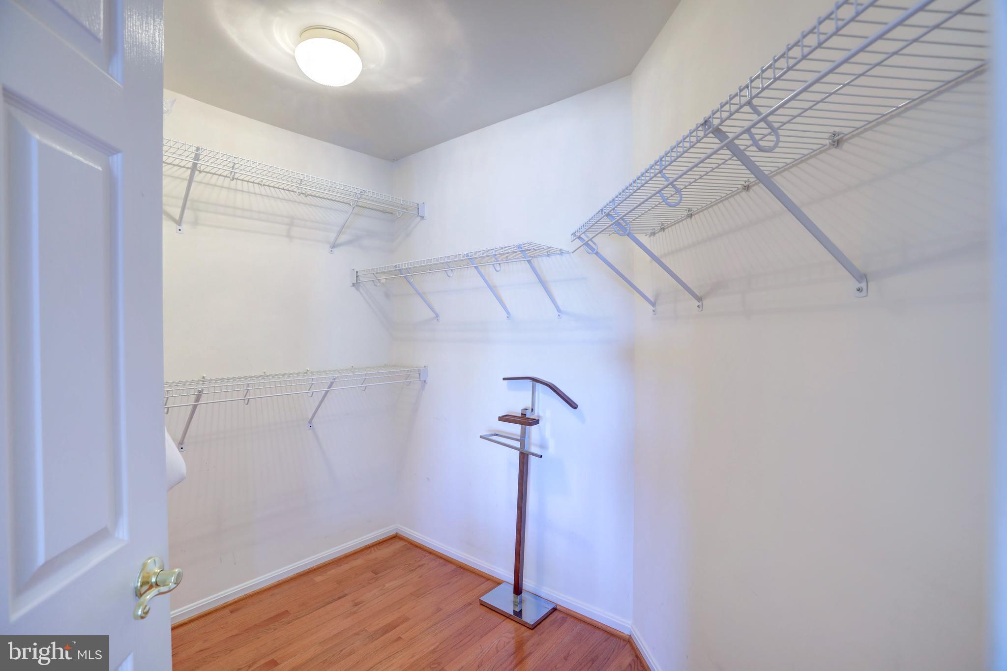 ROCKLAND VILLAGE - Residential