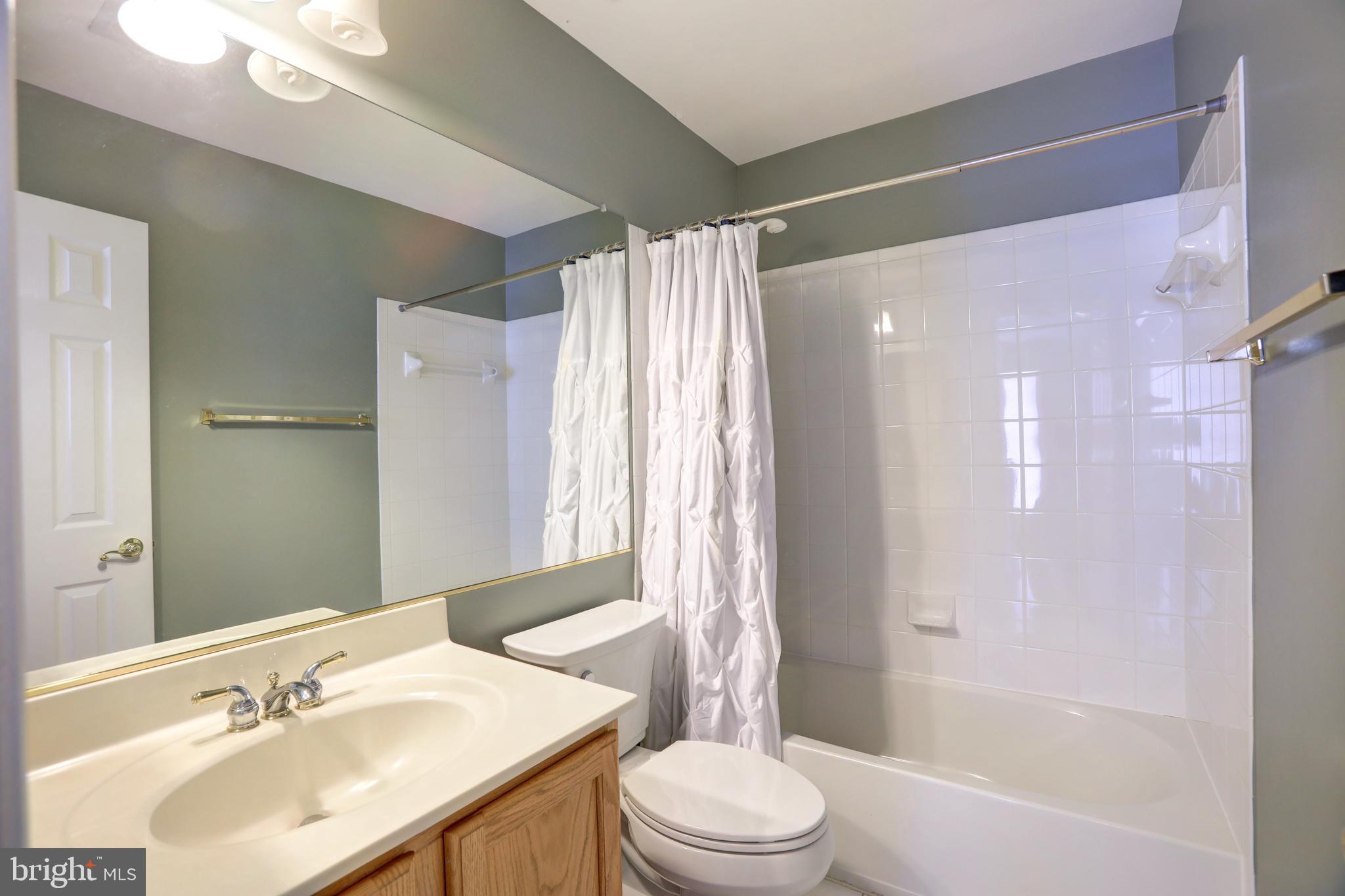 ROCKLAND VILLAGE - Residential