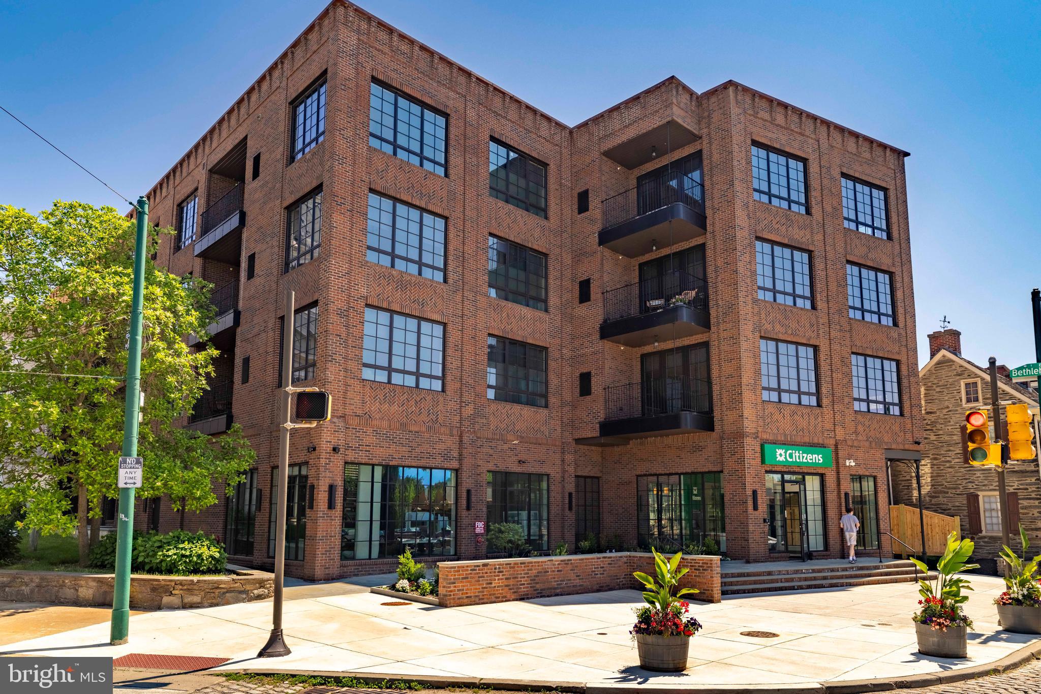 8623 GERMANTOWN UNIT 301 AVENUE