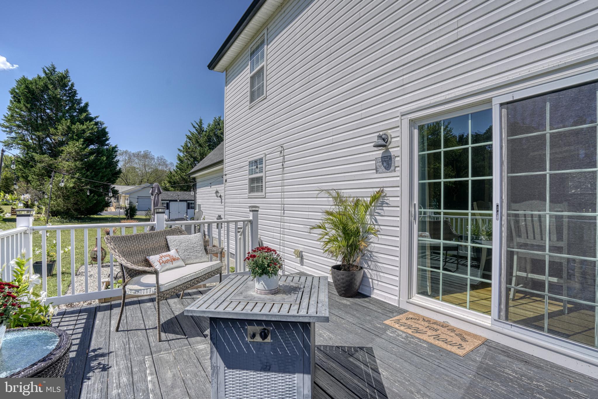 TWO JOHNS - Residential