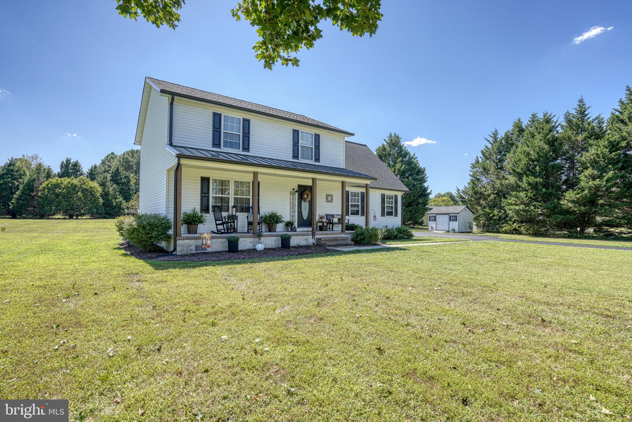 TWO JOHNS - Residential