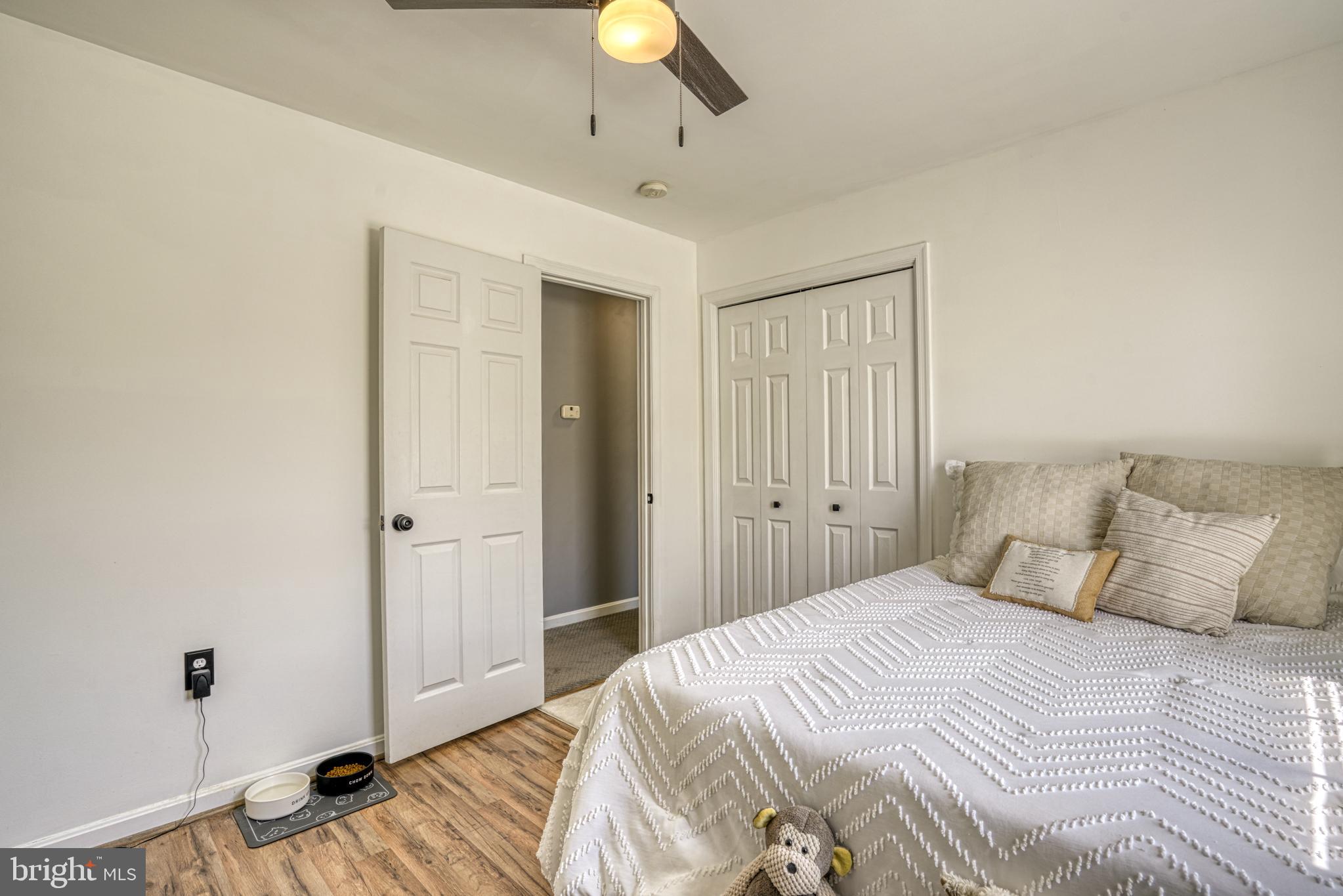 TWO JOHNS - Residential