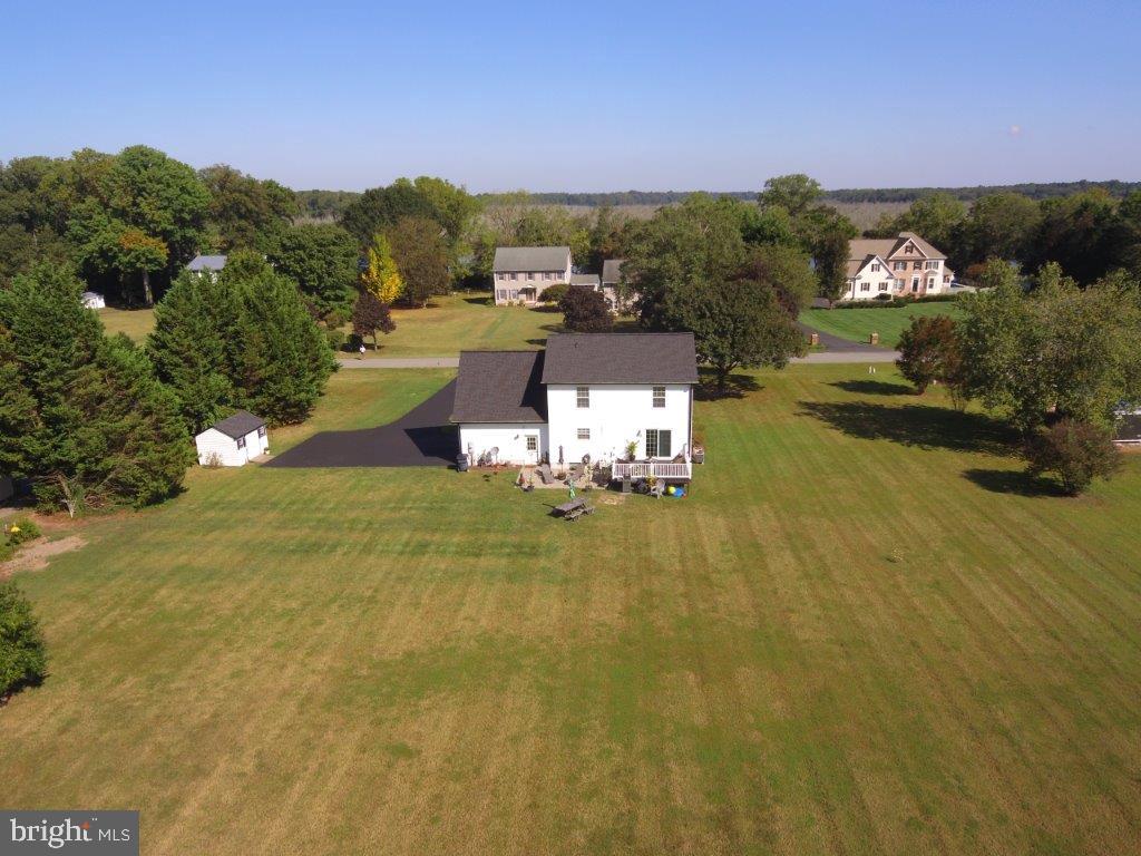 TWO JOHNS - Residential