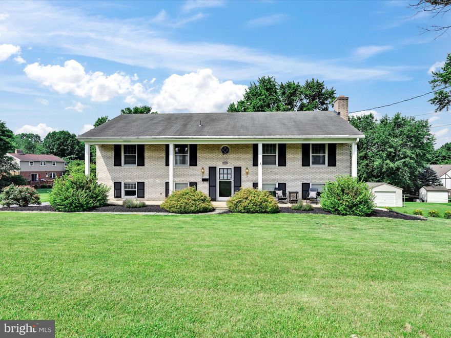 Live it up or down in this larger than normal, fully upgraded, bi-level. The kitchen is in a class by itself with granite, tile, ss appliances, recessed lighting & a breakfast bar. The propane fireplace & heater keeps you warm for less. Wood floors & new vanities are some of the etcs. Breathe easy with the Reme Halo purifier system. Hurry this central location, close to everything won’t last.
