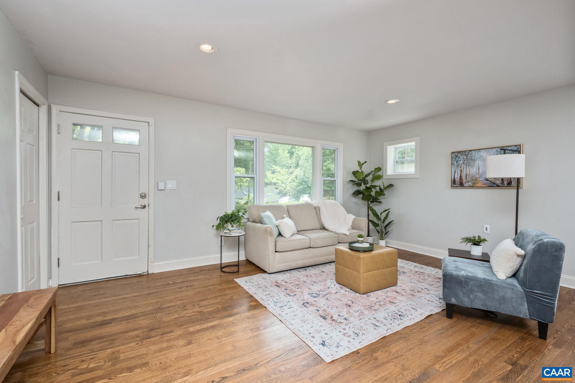 LOCUST GROVE - Residential