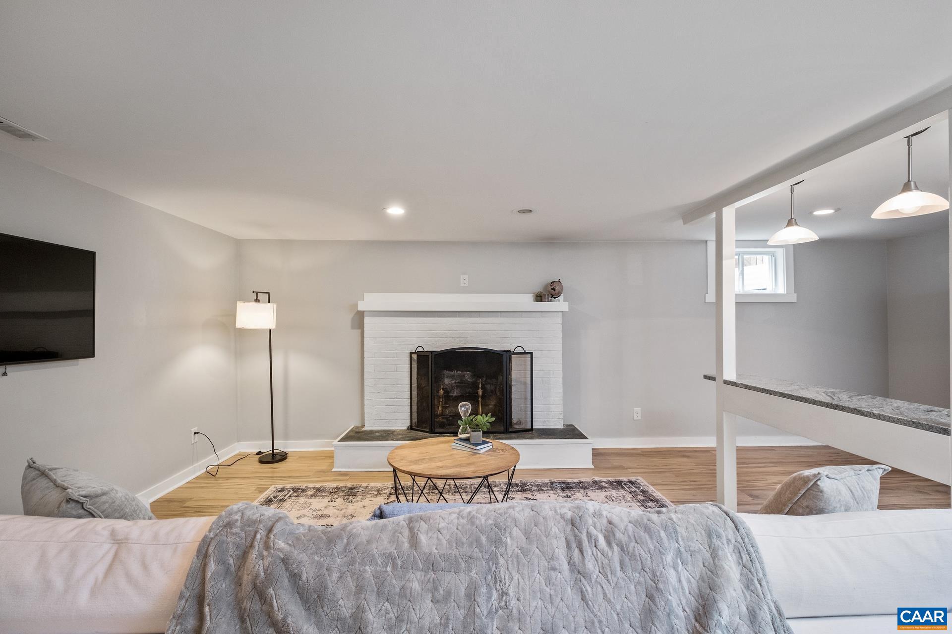 LOCUST GROVE - Residential