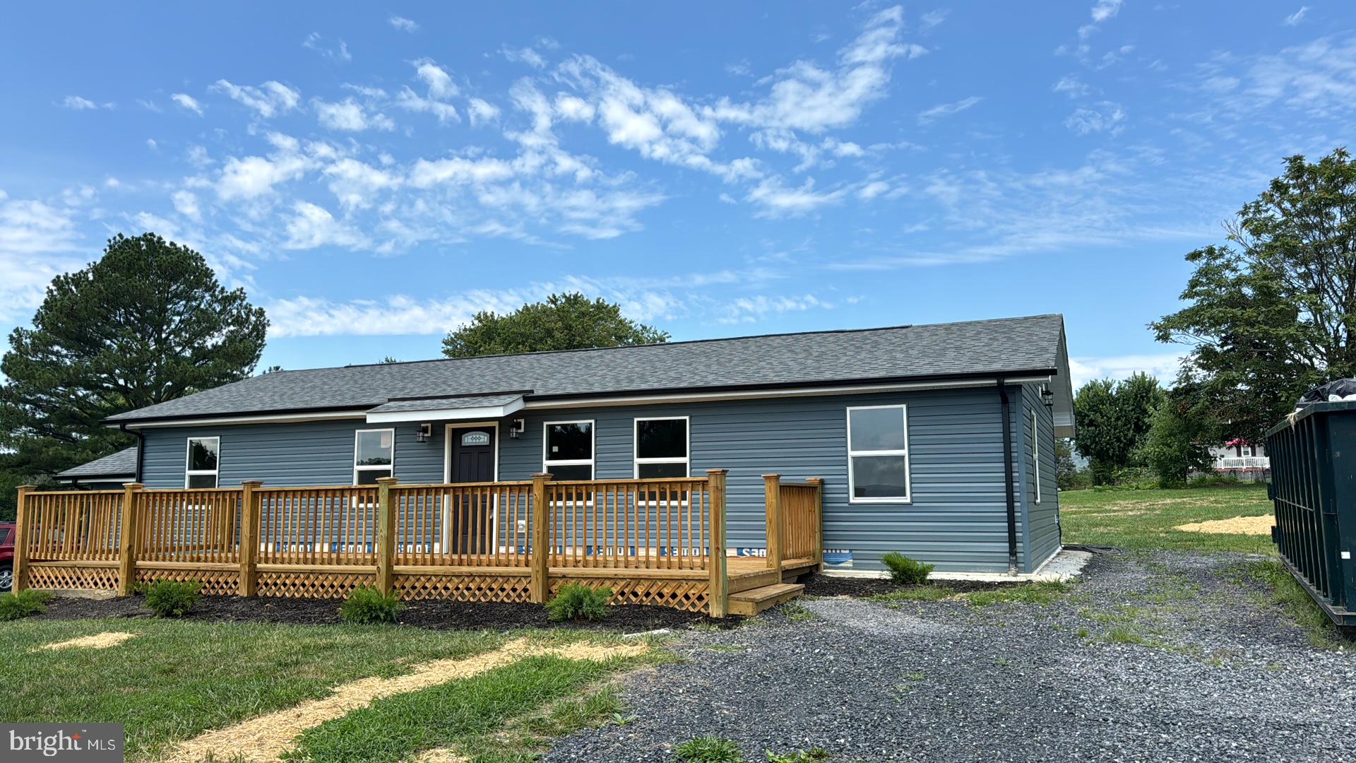 HOLLER - Residential