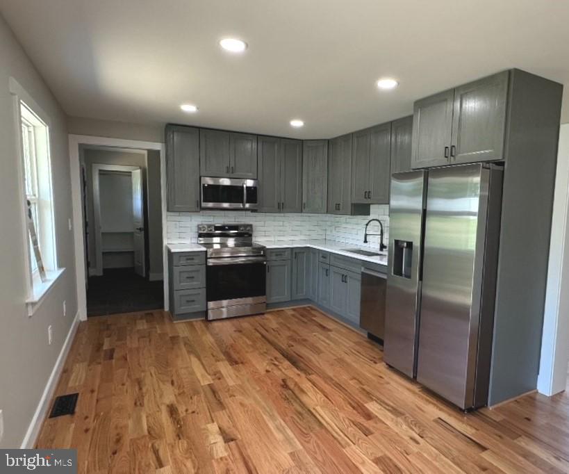 HOLLER - Residential