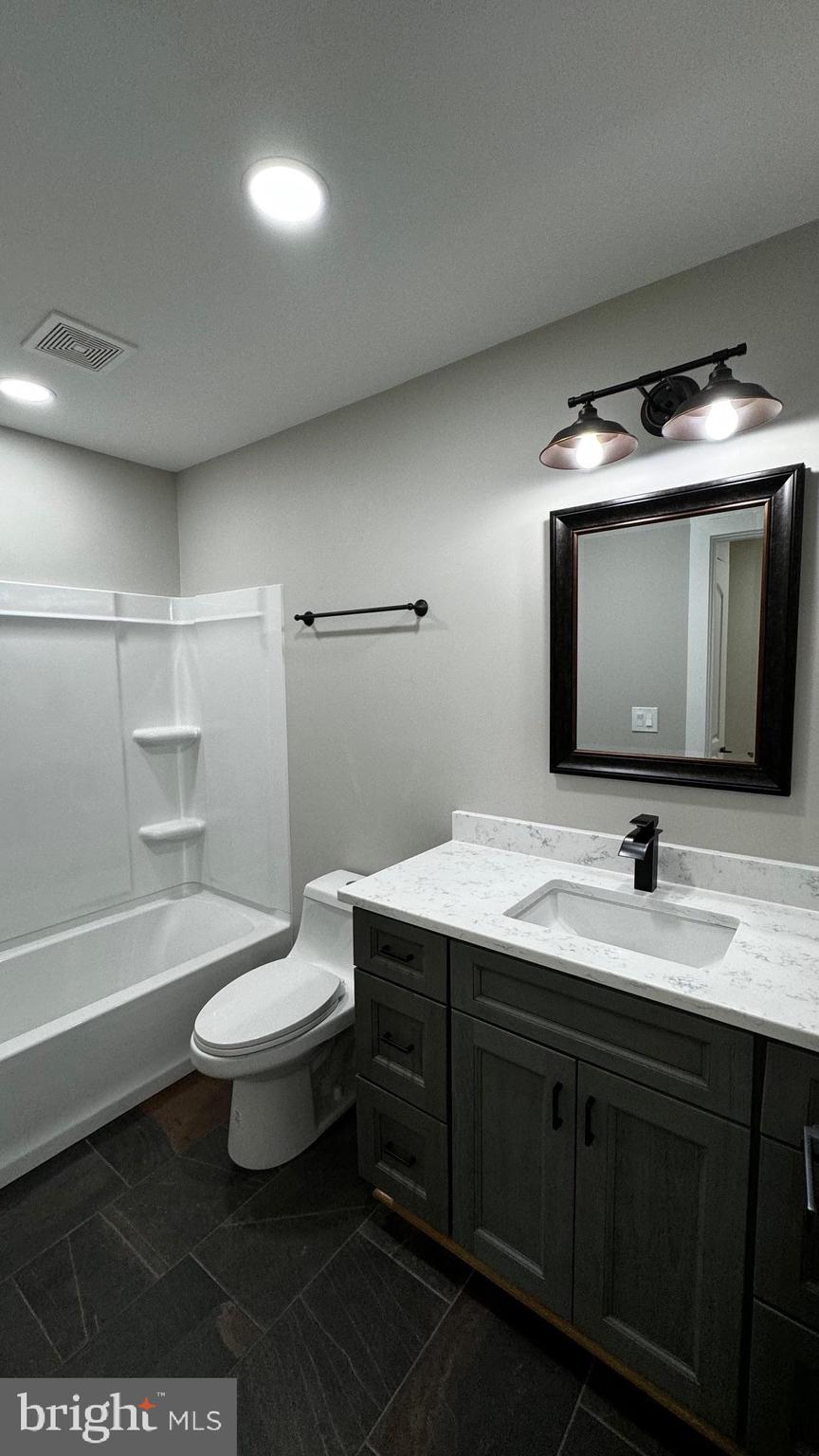 HOLLER - Residential