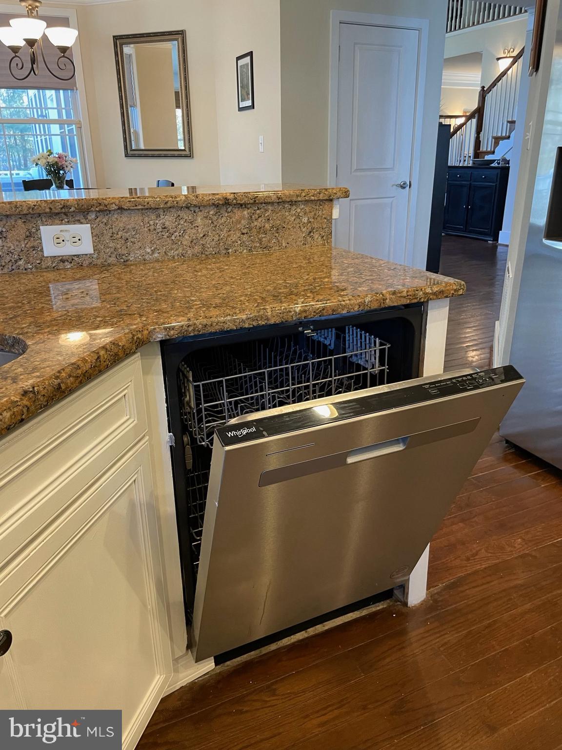 GLEN RIDDLE - Residential