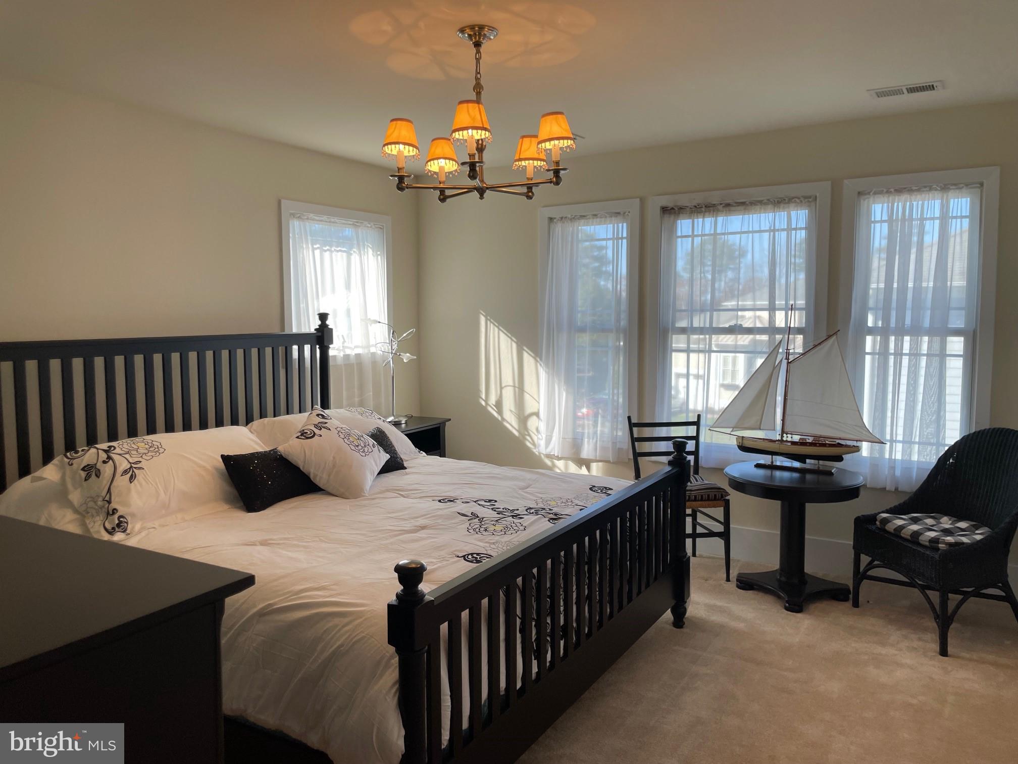 GLEN RIDDLE - Residential