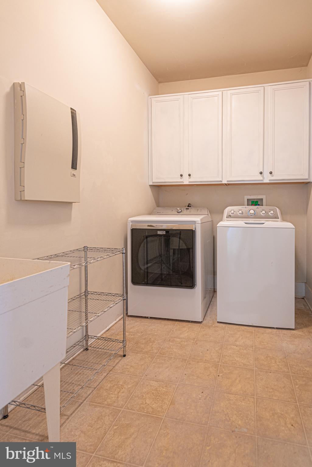 GLEN RIDDLE - Residential