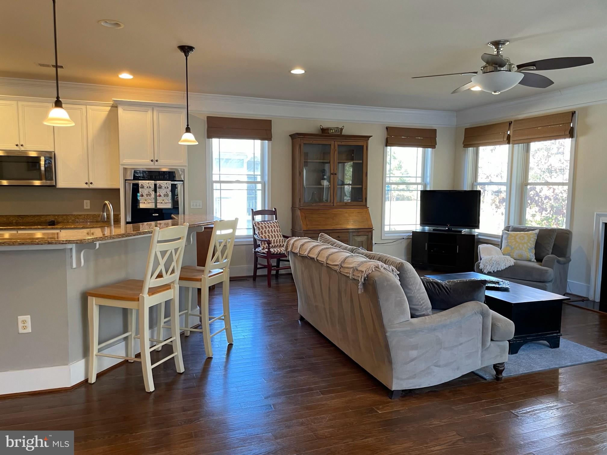 GLEN RIDDLE - Residential