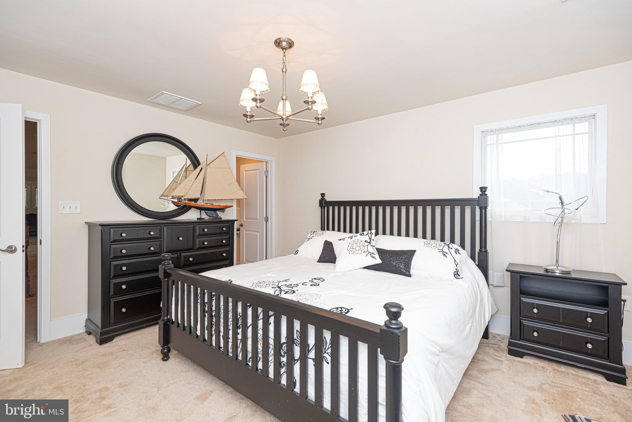 GLEN RIDDLE - Residential