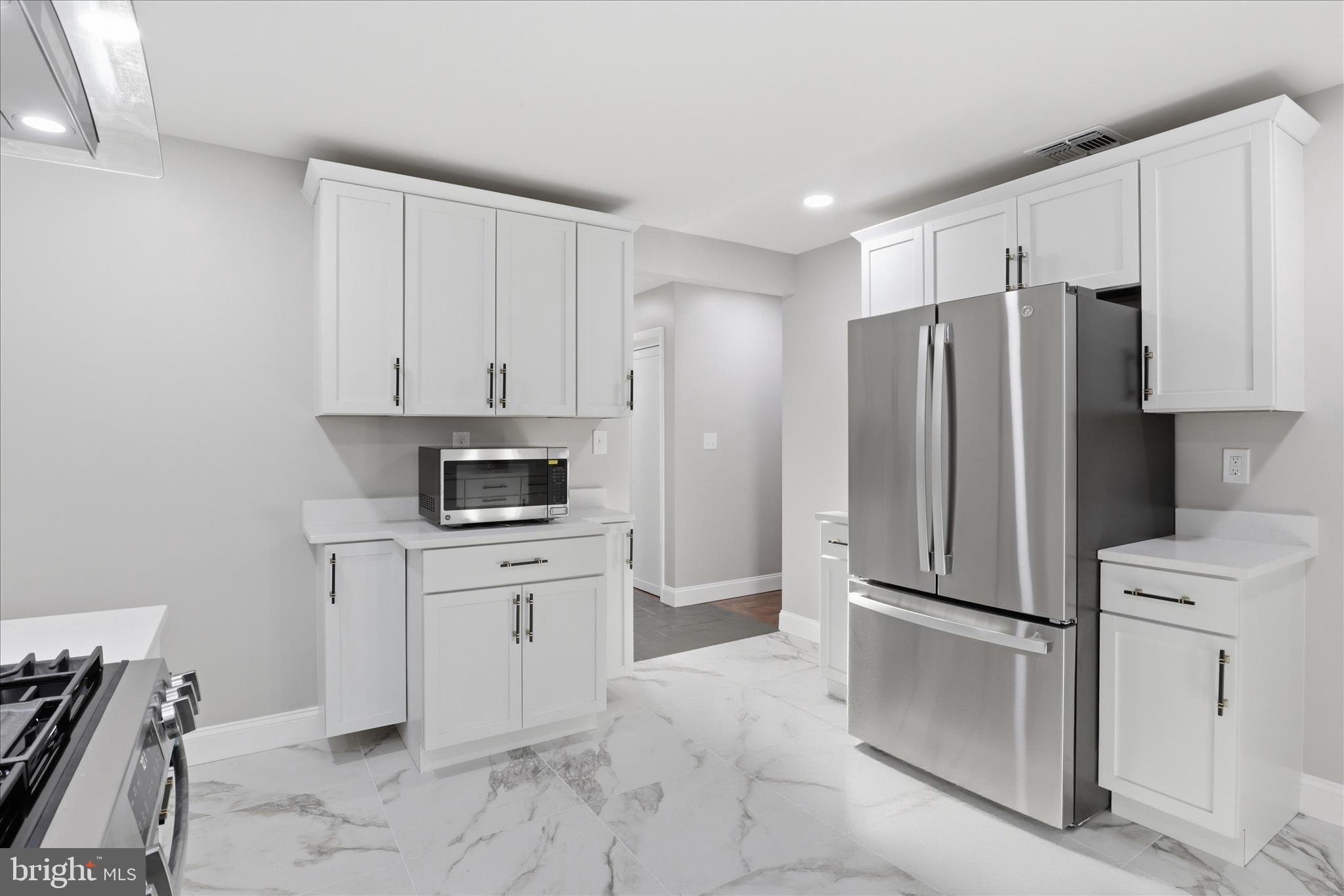 WILTON ACRES - Residential