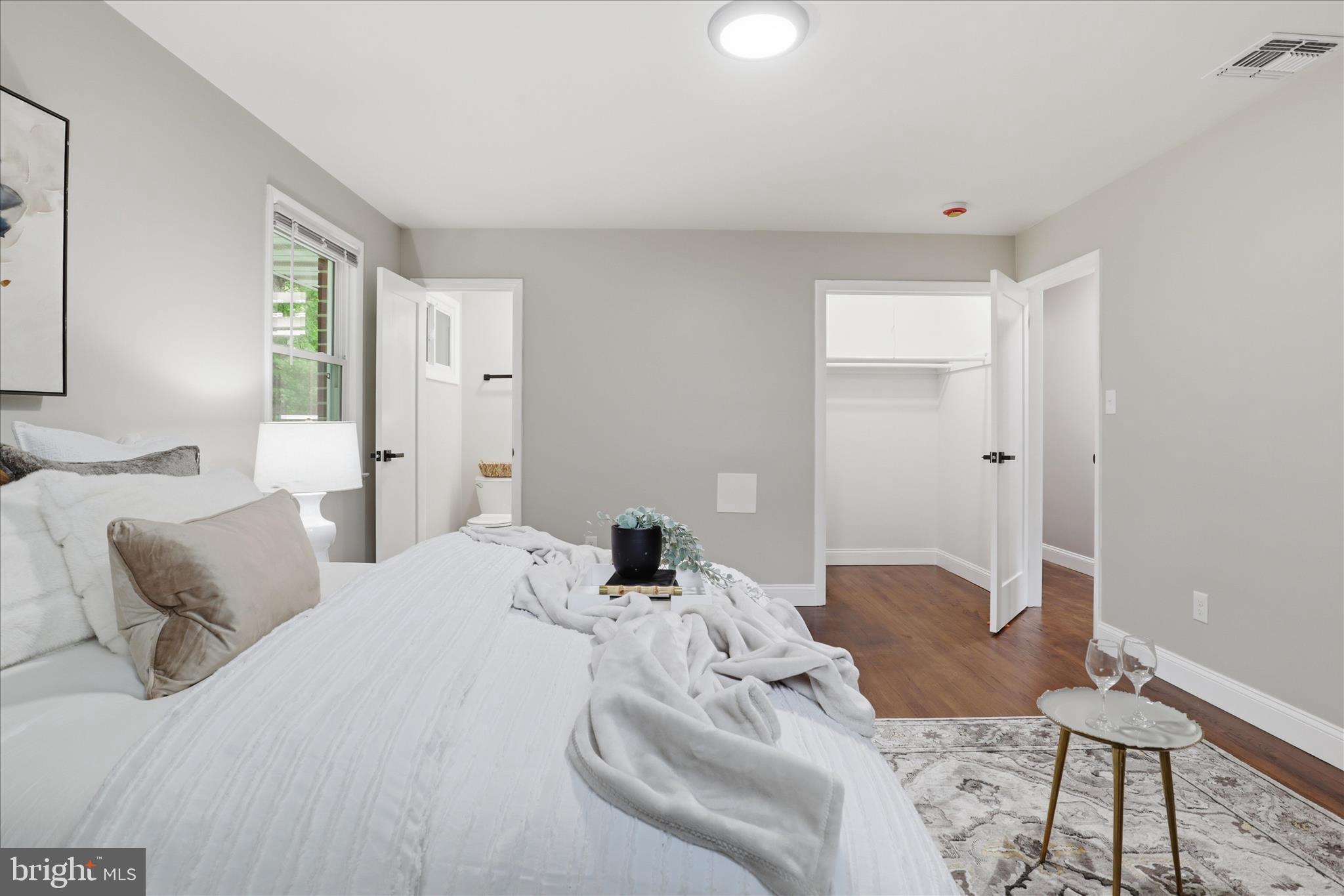 WILTON ACRES - Residential