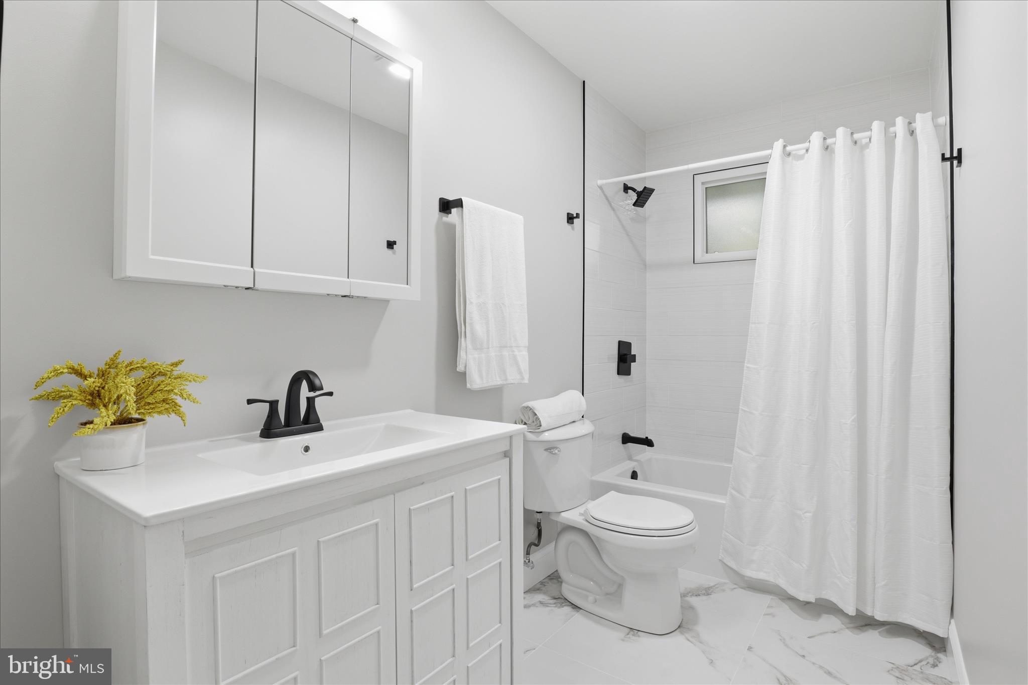 WILTON ACRES - Residential
