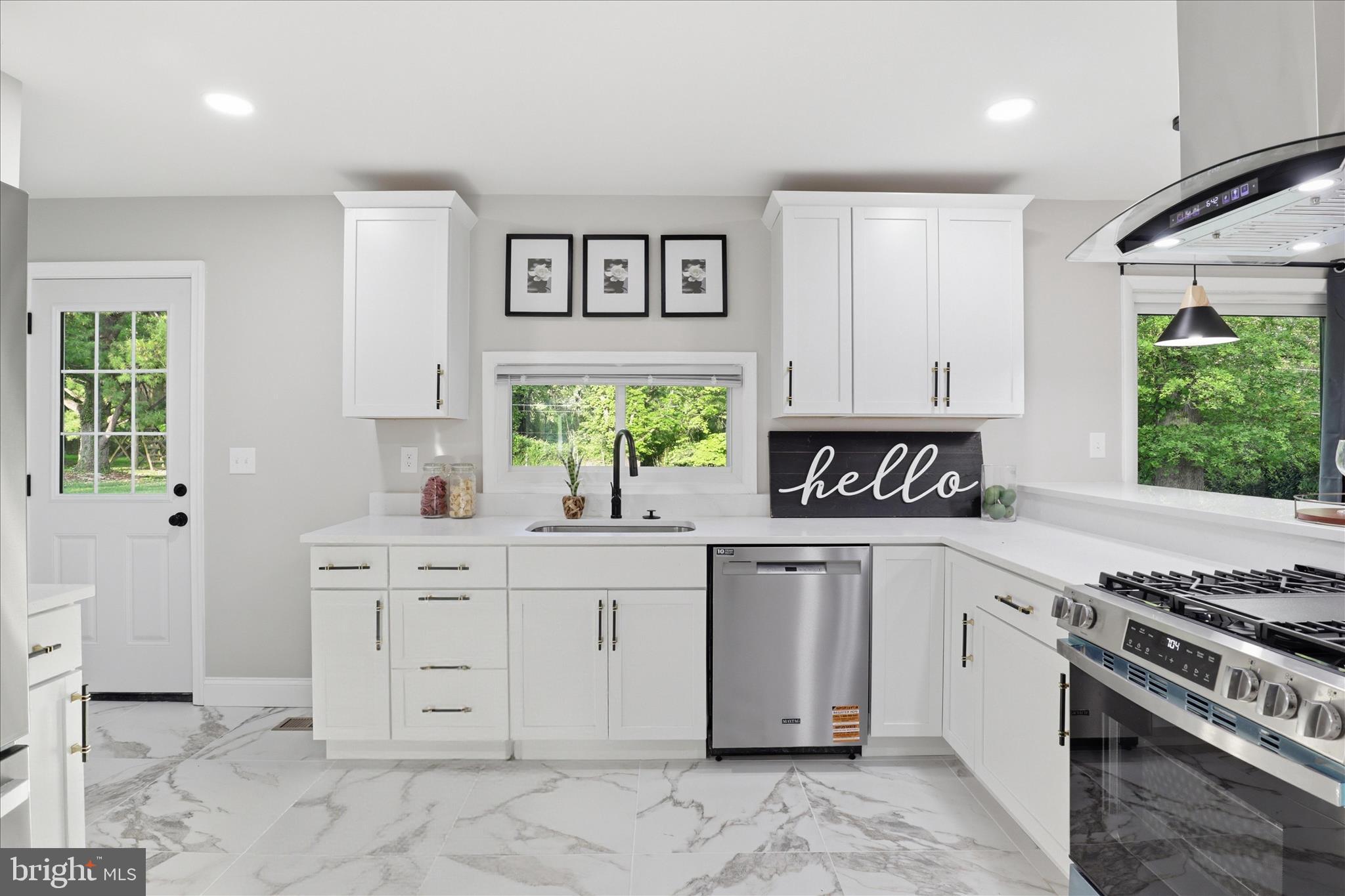 WILTON ACRES - Residential