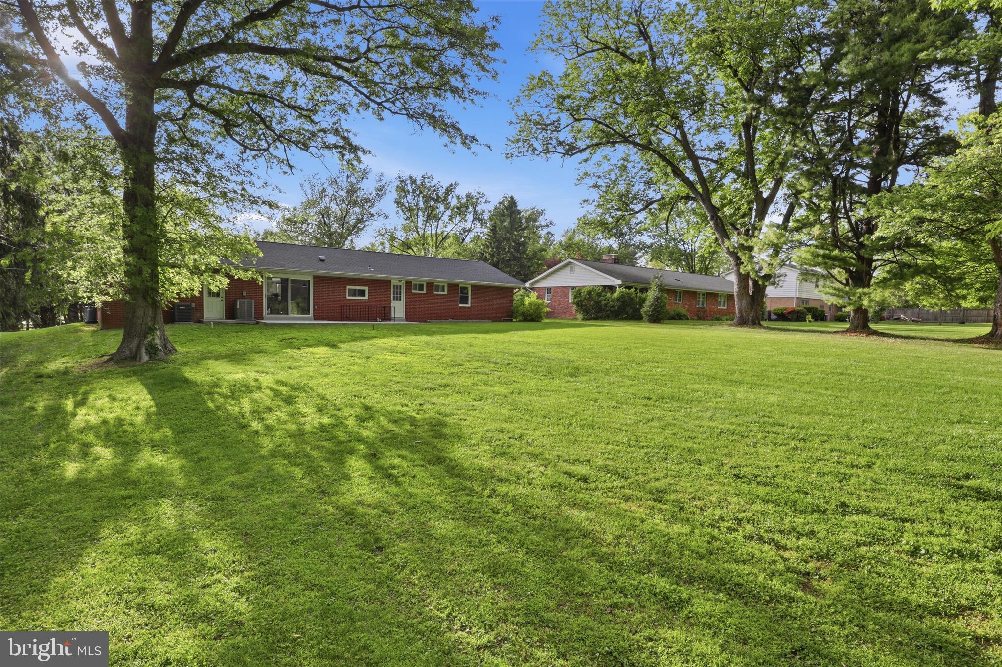 WILTON ACRES - Residential
