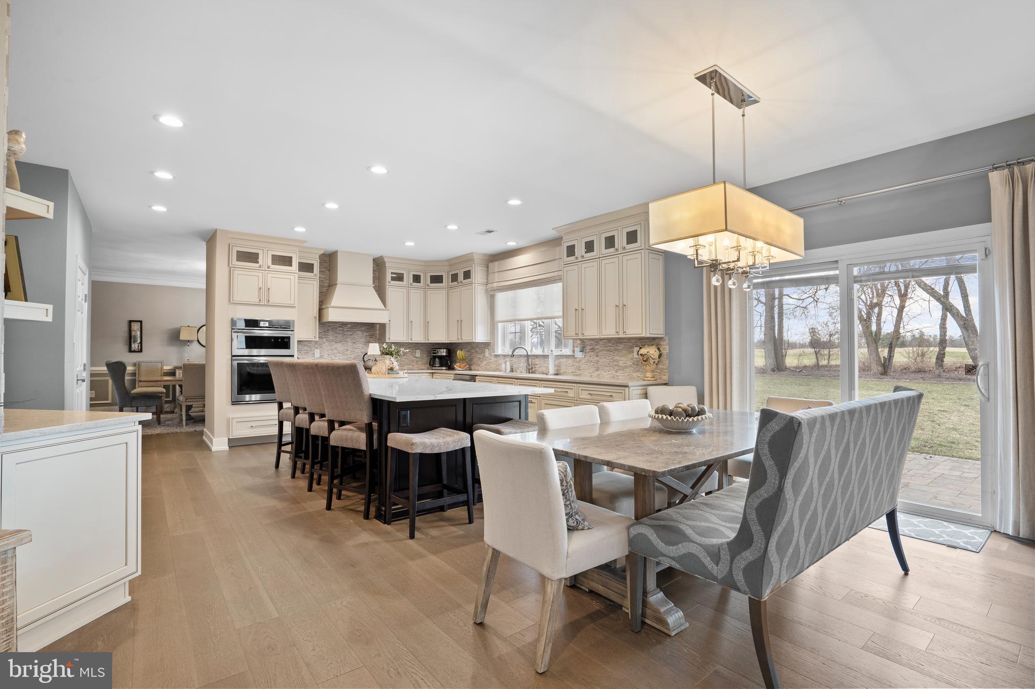 CLEARVIEW ESTS - Residential