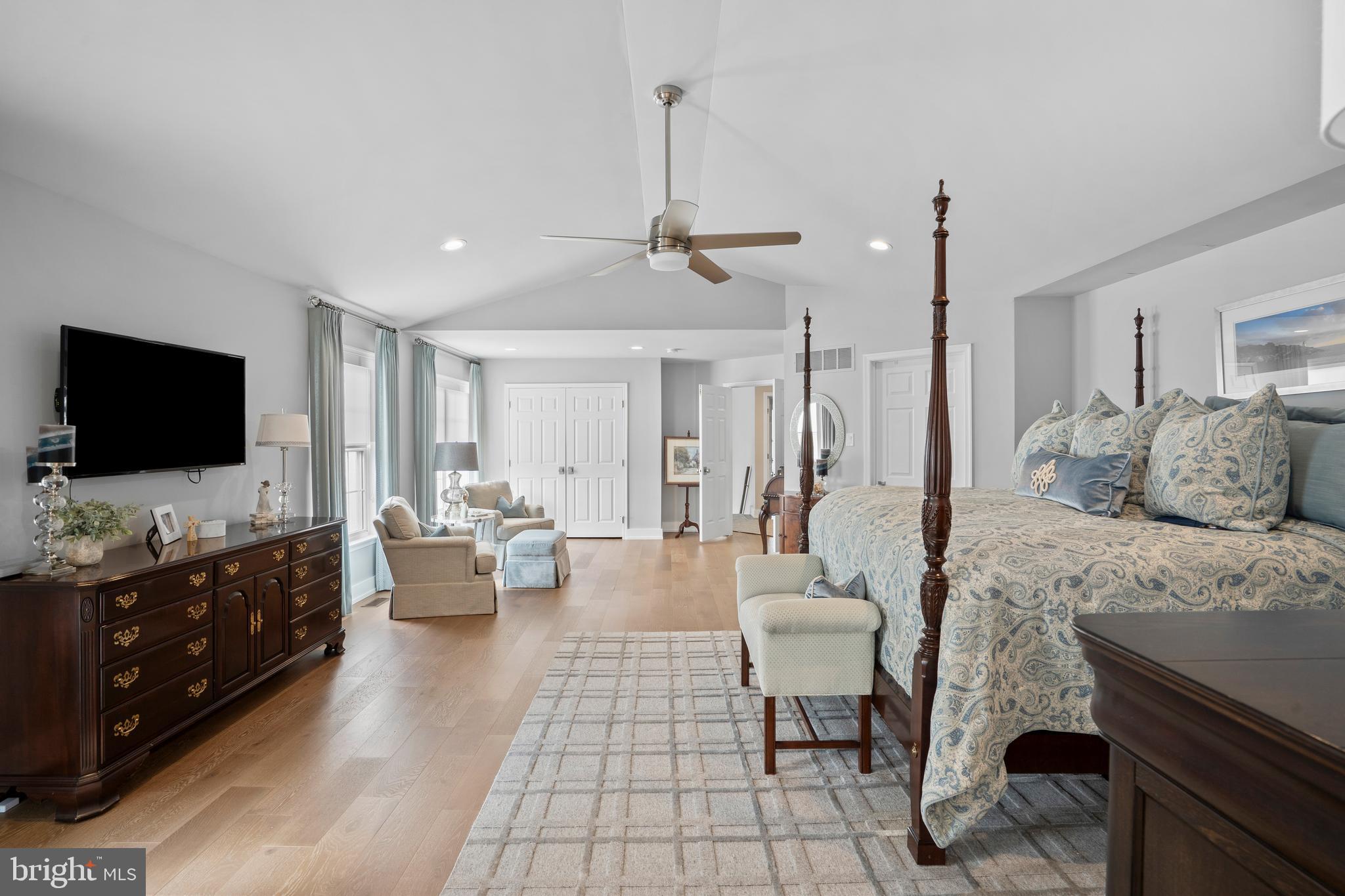 CLEARVIEW ESTS - Residential