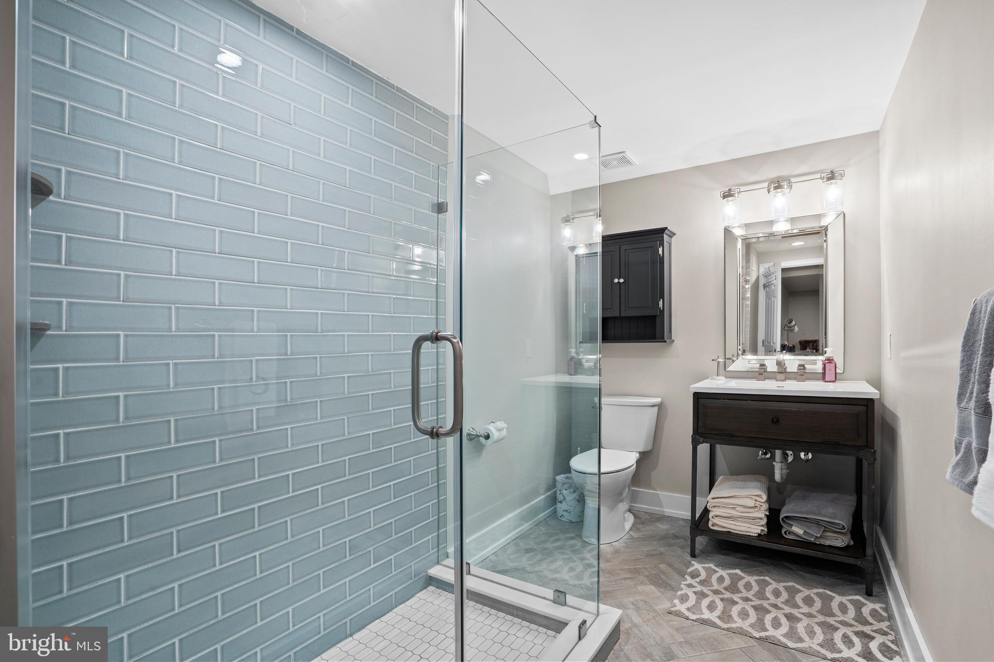 CLEARVIEW ESTS - Residential