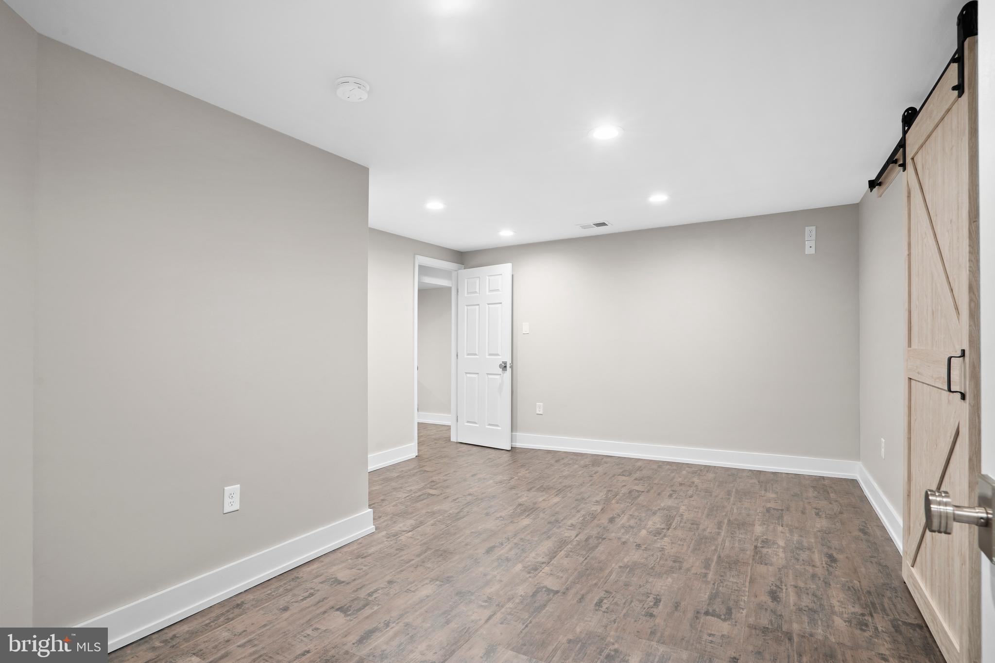 CLEARVIEW ESTS - Residential