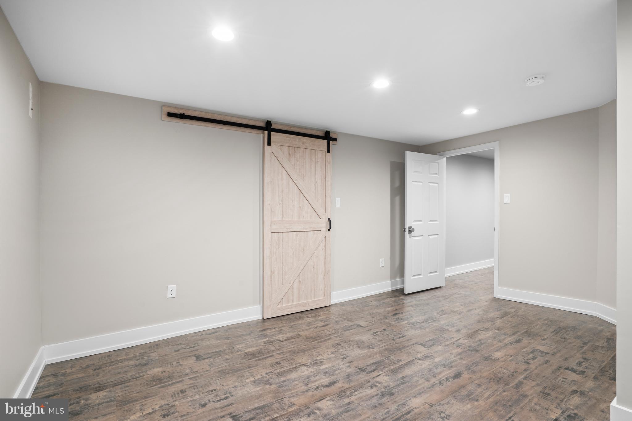 CLEARVIEW ESTS - Residential