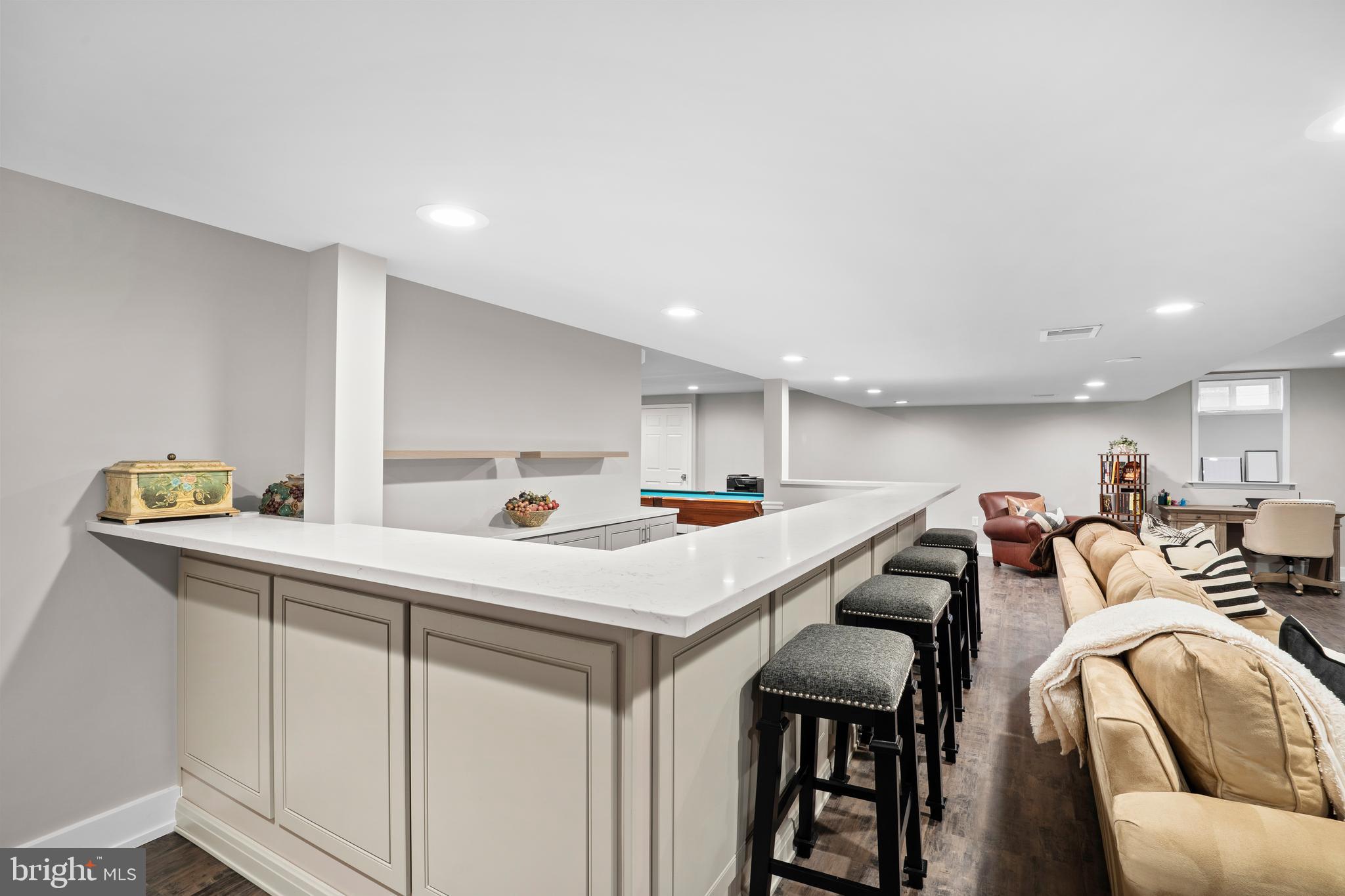 CLEARVIEW ESTS - Residential