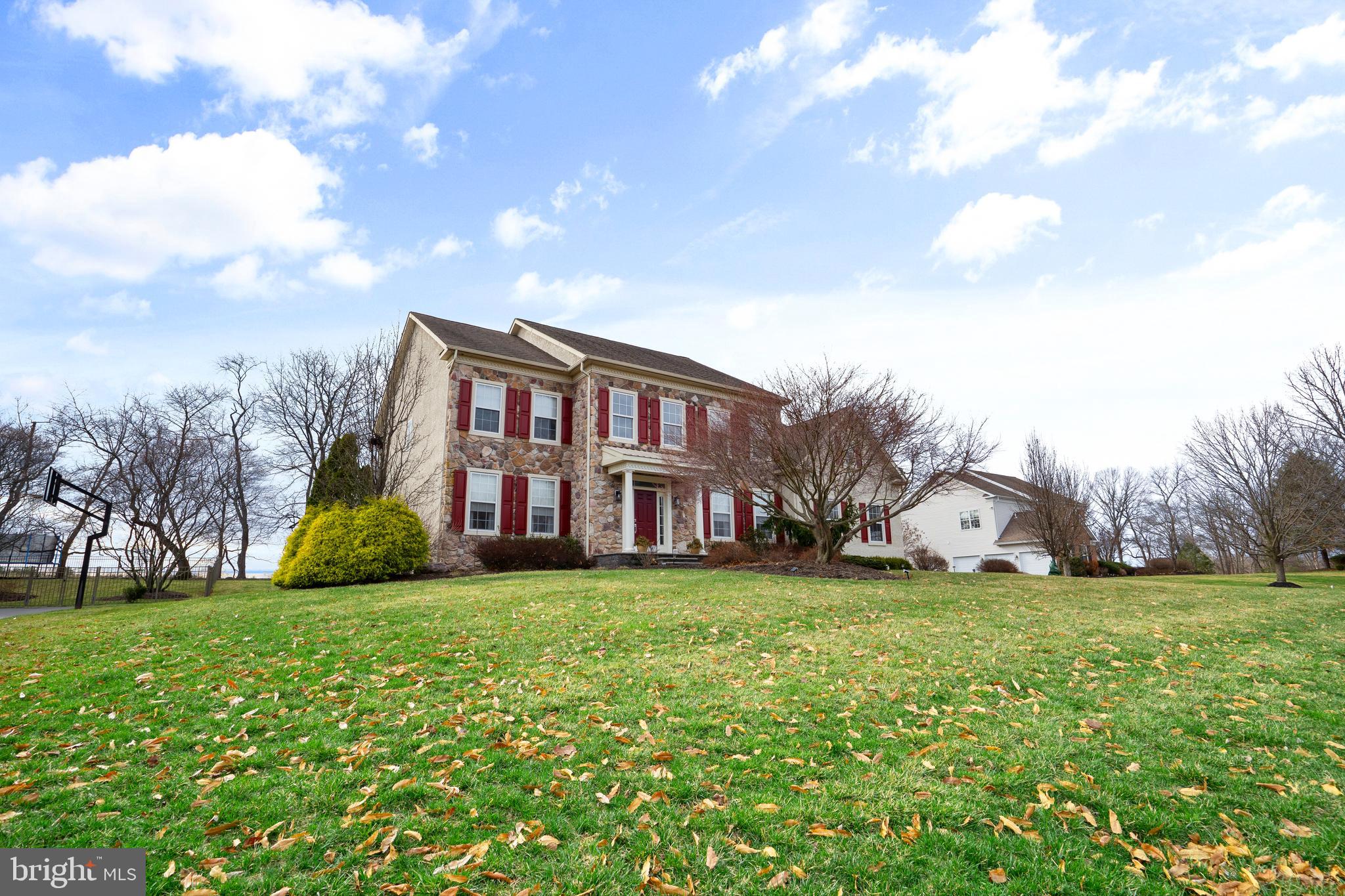 CLEARVIEW ESTS - Residential