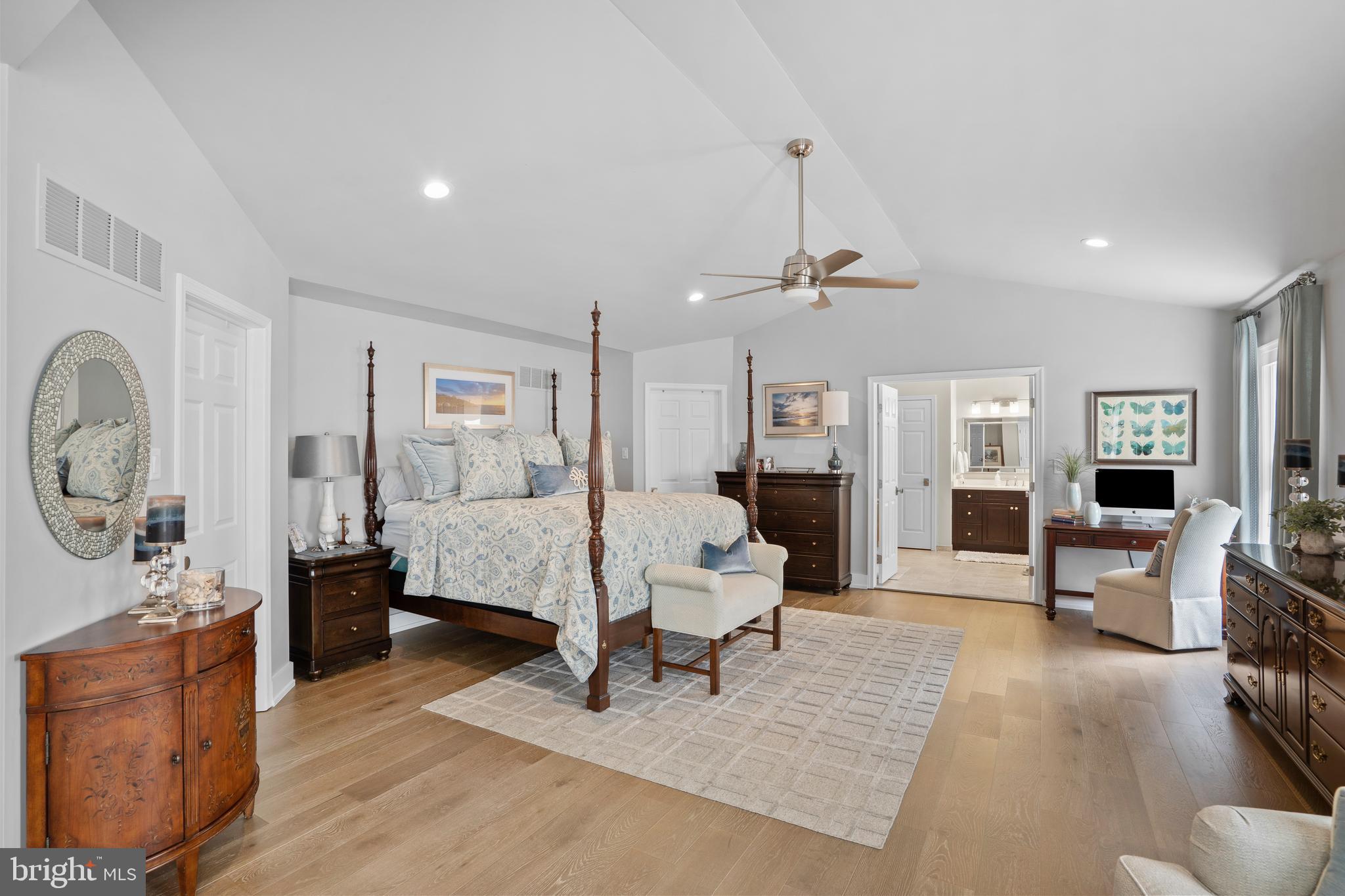 CLEARVIEW ESTS - Residential