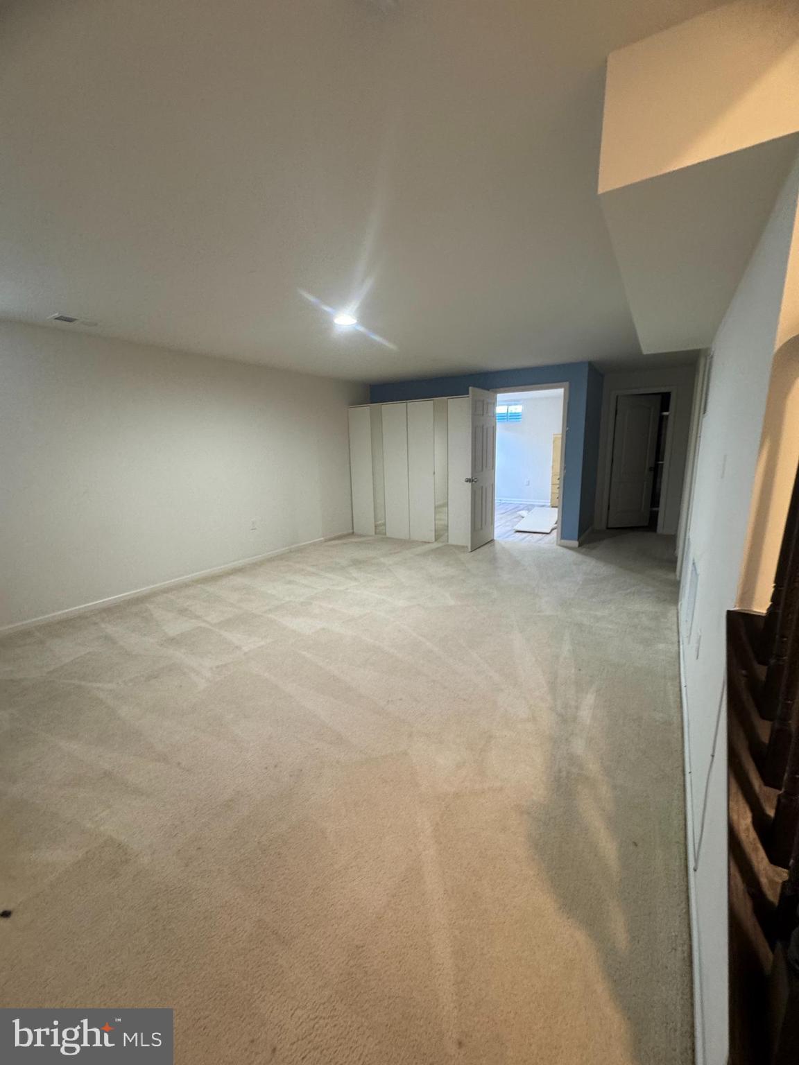 FREEDOM MANOR - Residential Lease