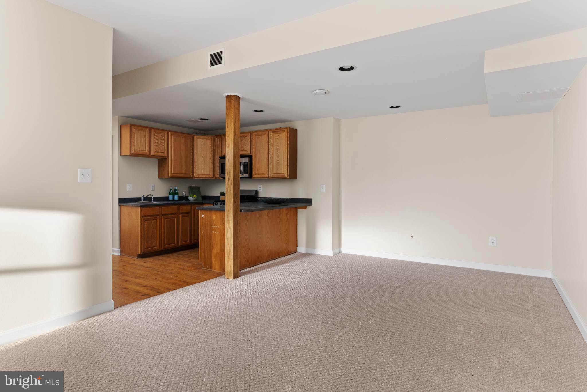 FISHING CREEK FARM - Residential